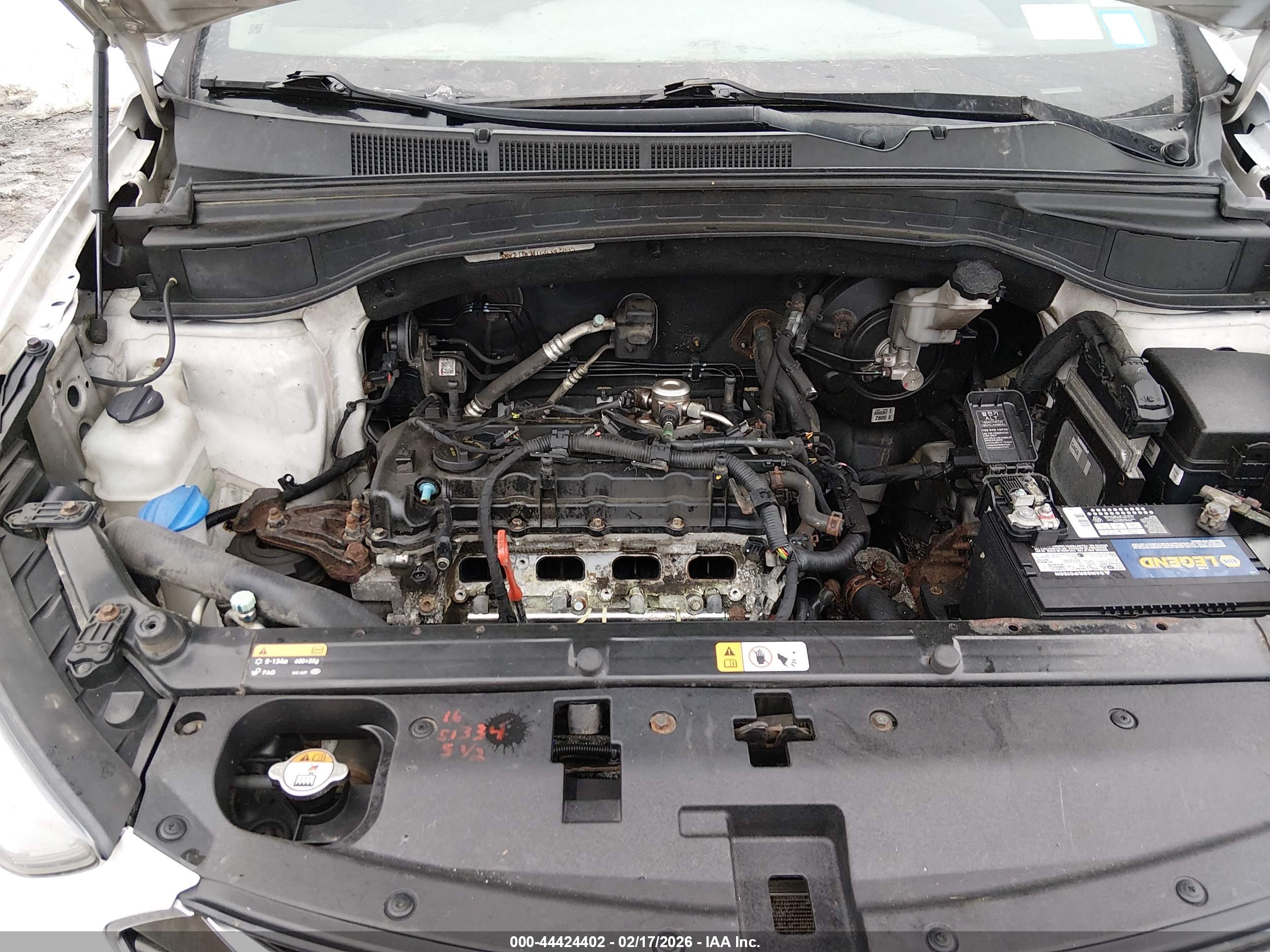 HYUNDAI SANTA image 6
