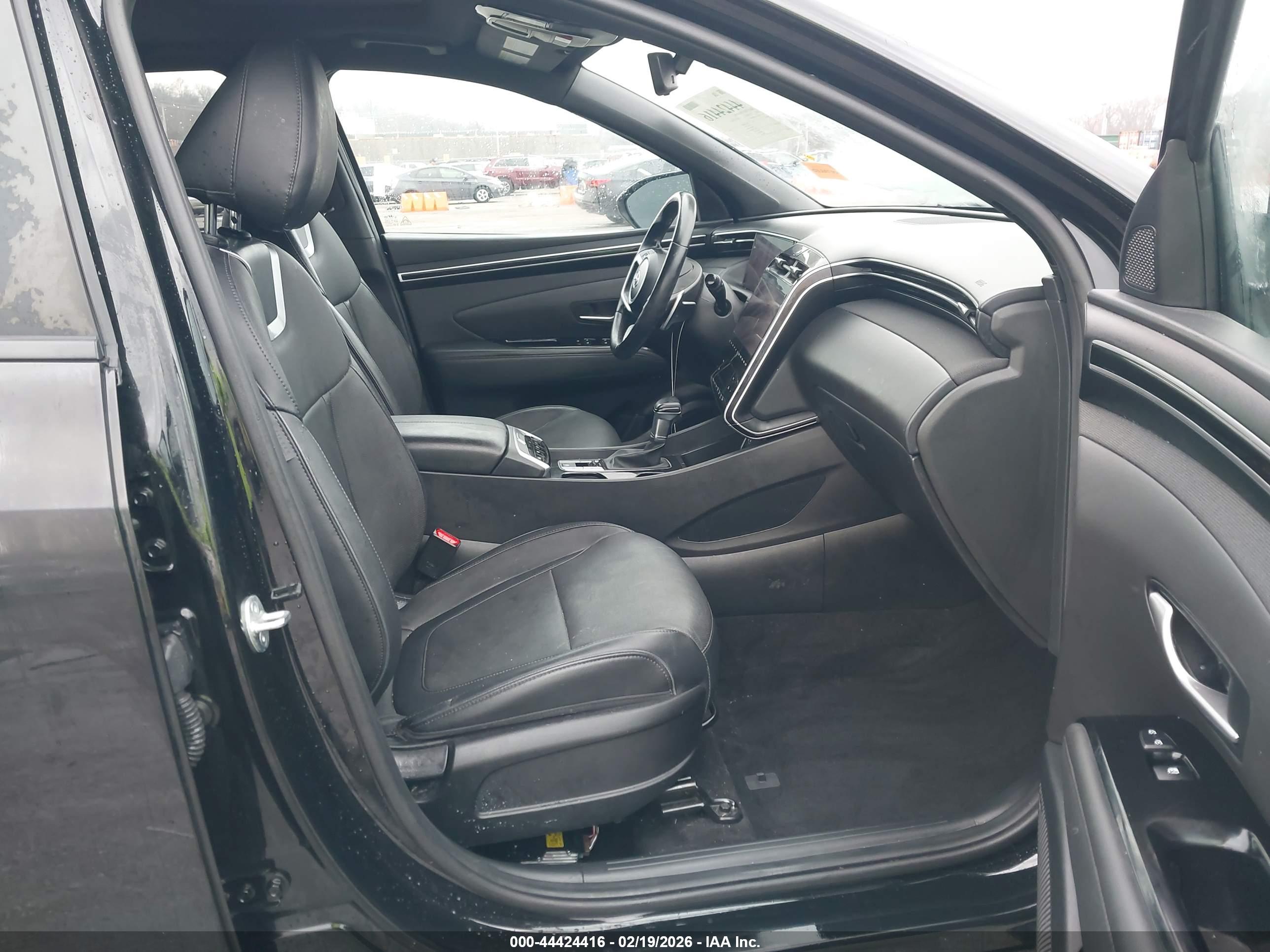 HYUNDAI SANTA image 5