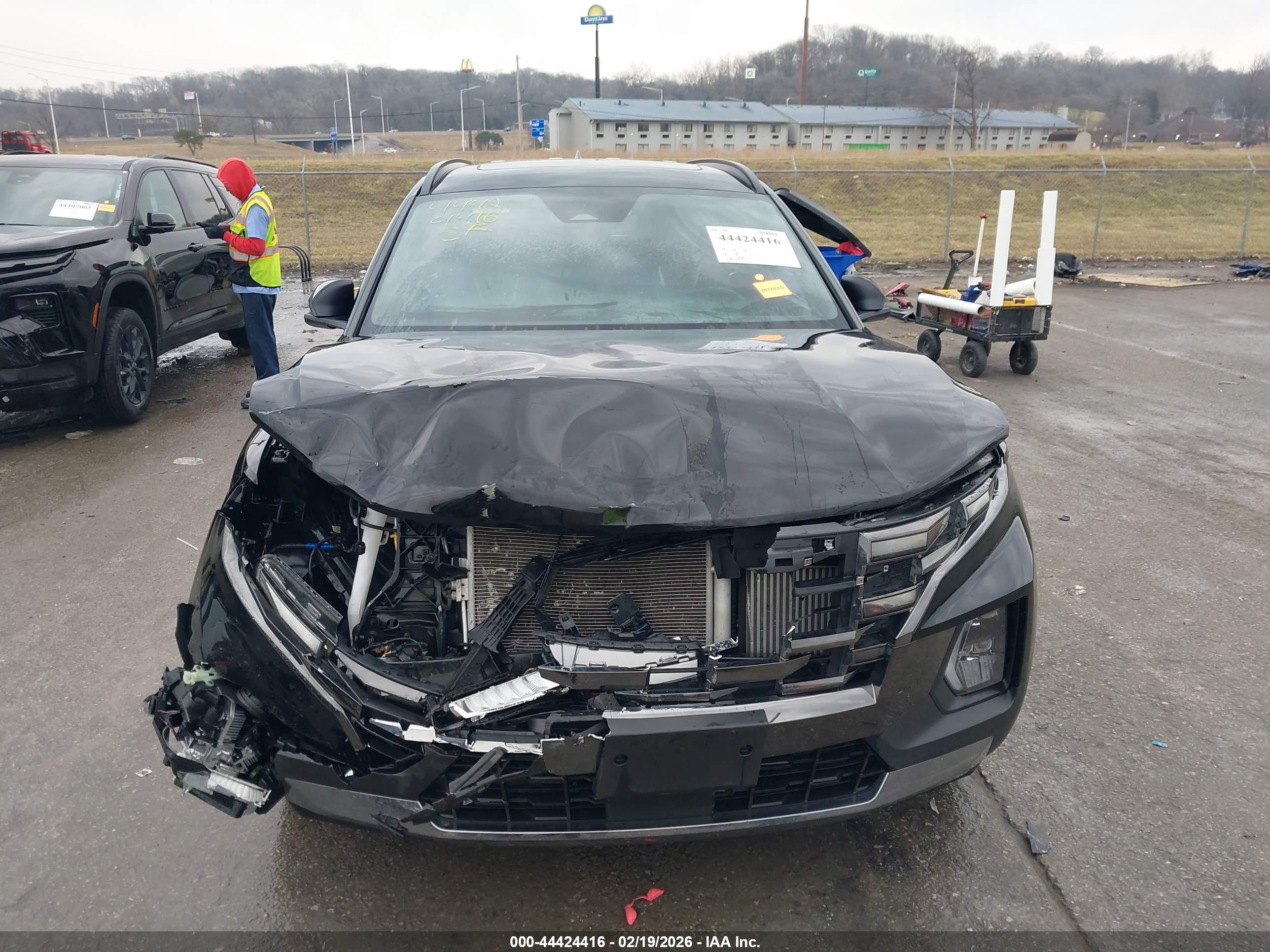 HYUNDAI SANTA image 6