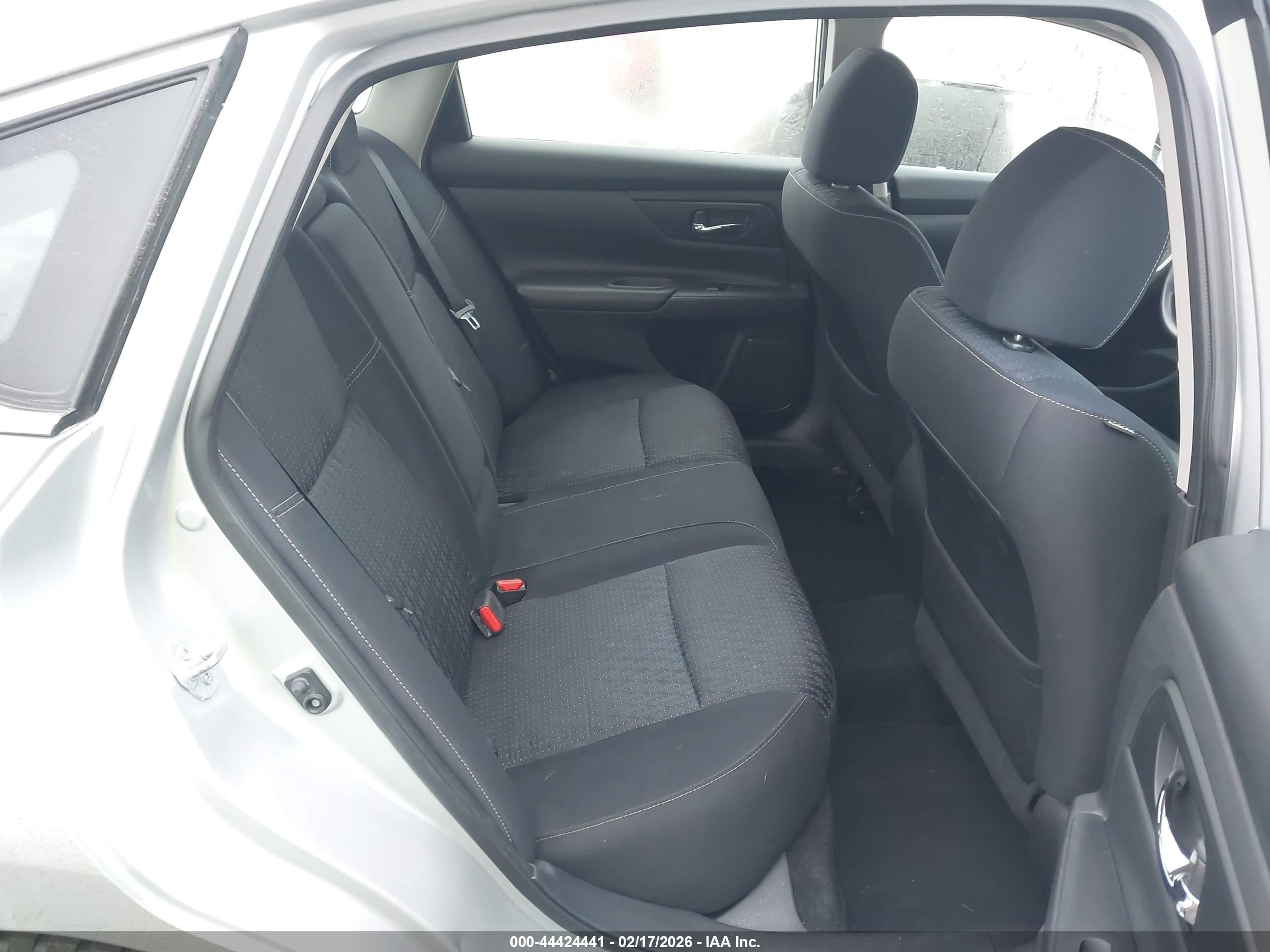 NISSAN ALTIMA image 8