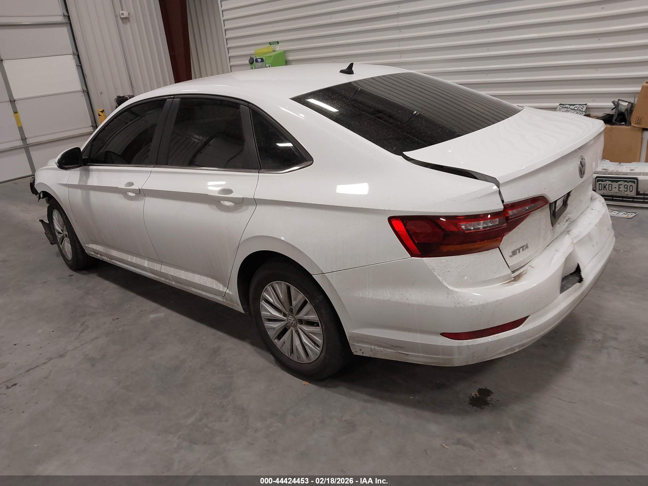 VOLKSWAGEN JETTA image 3