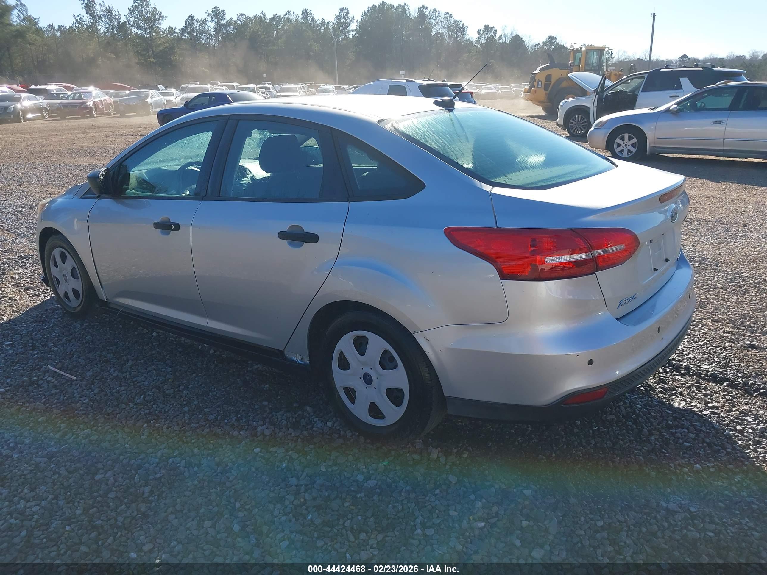 FORD FOCUS image 3