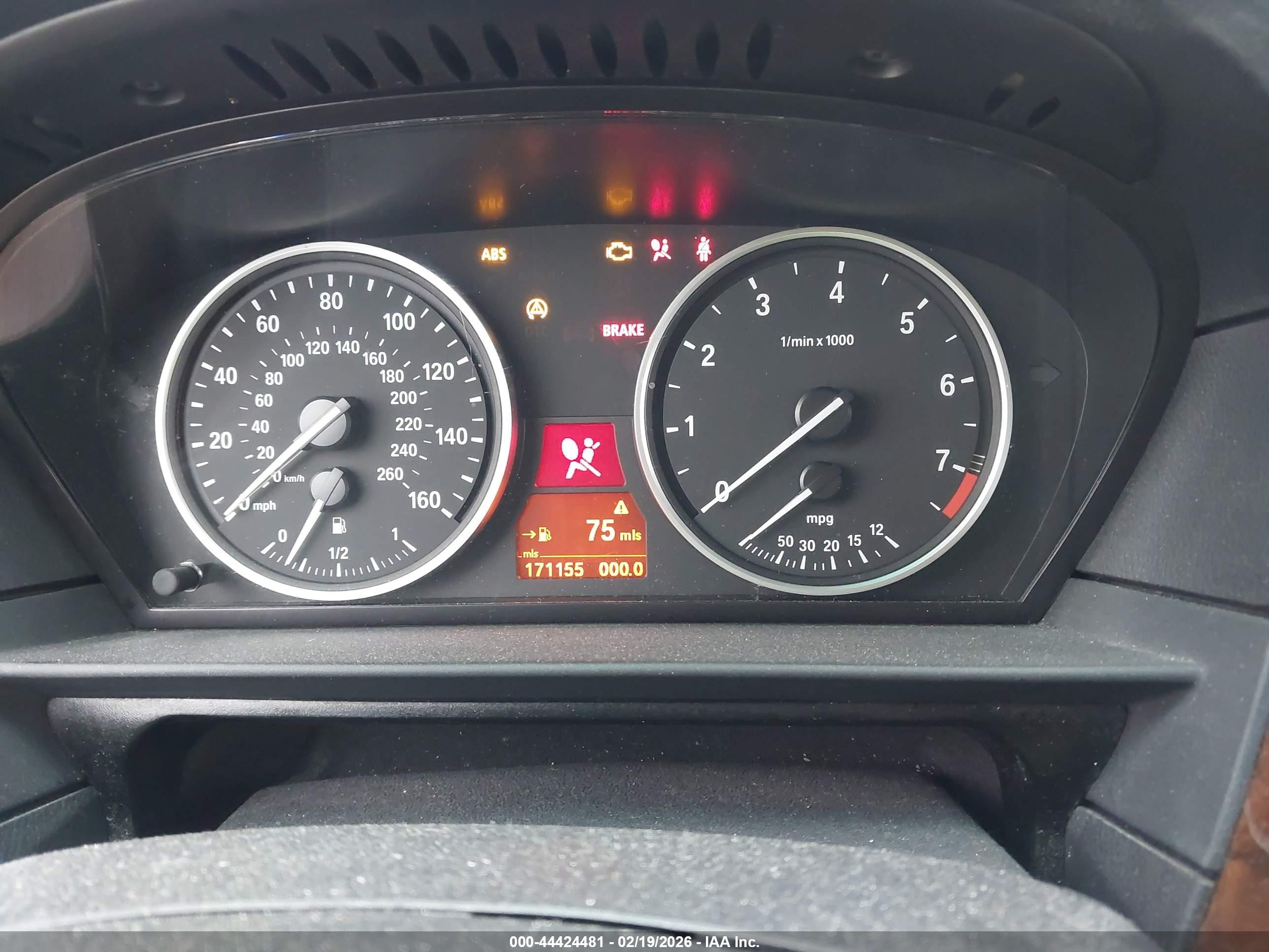 BMW 535XI image 7