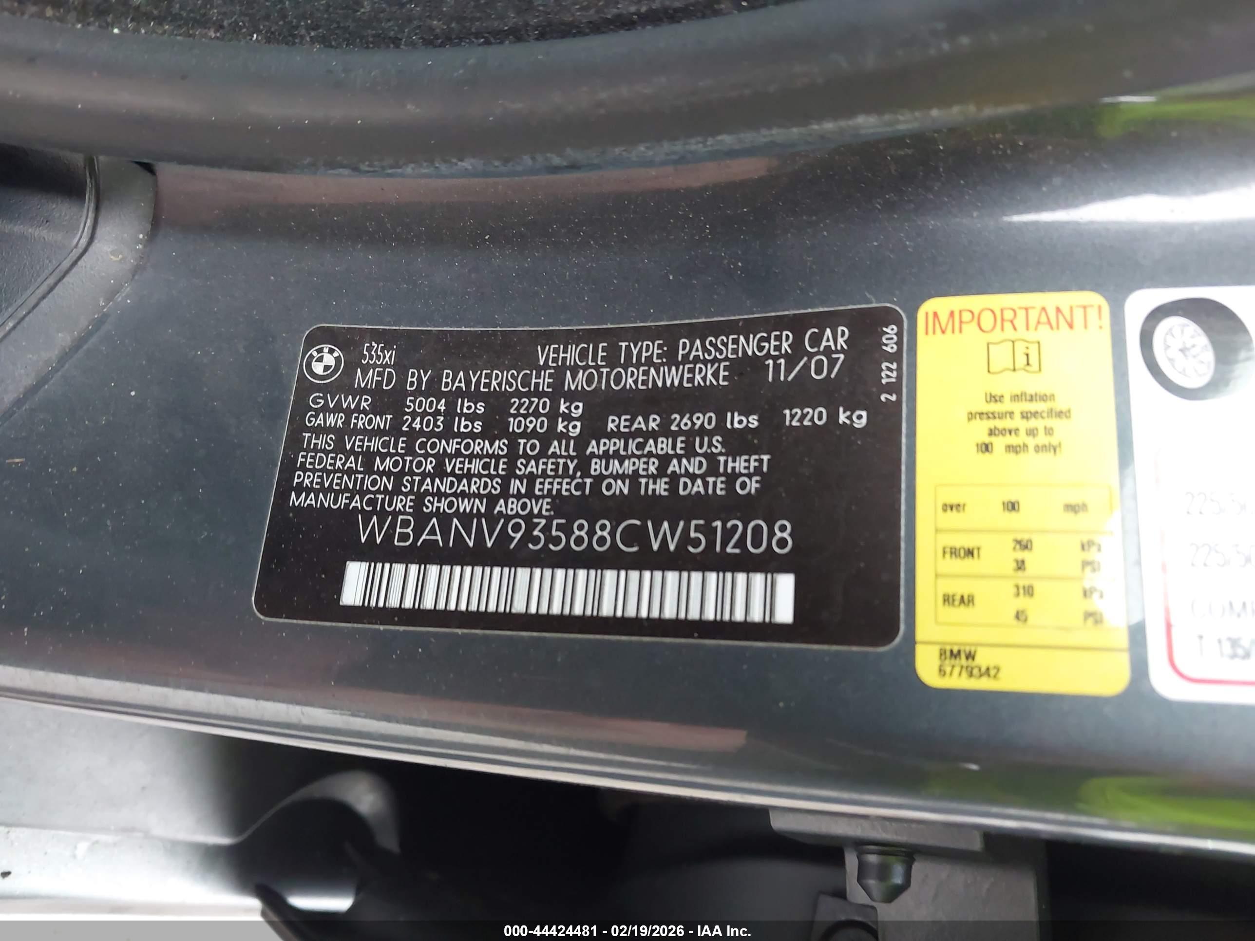 BMW 535XI image 9