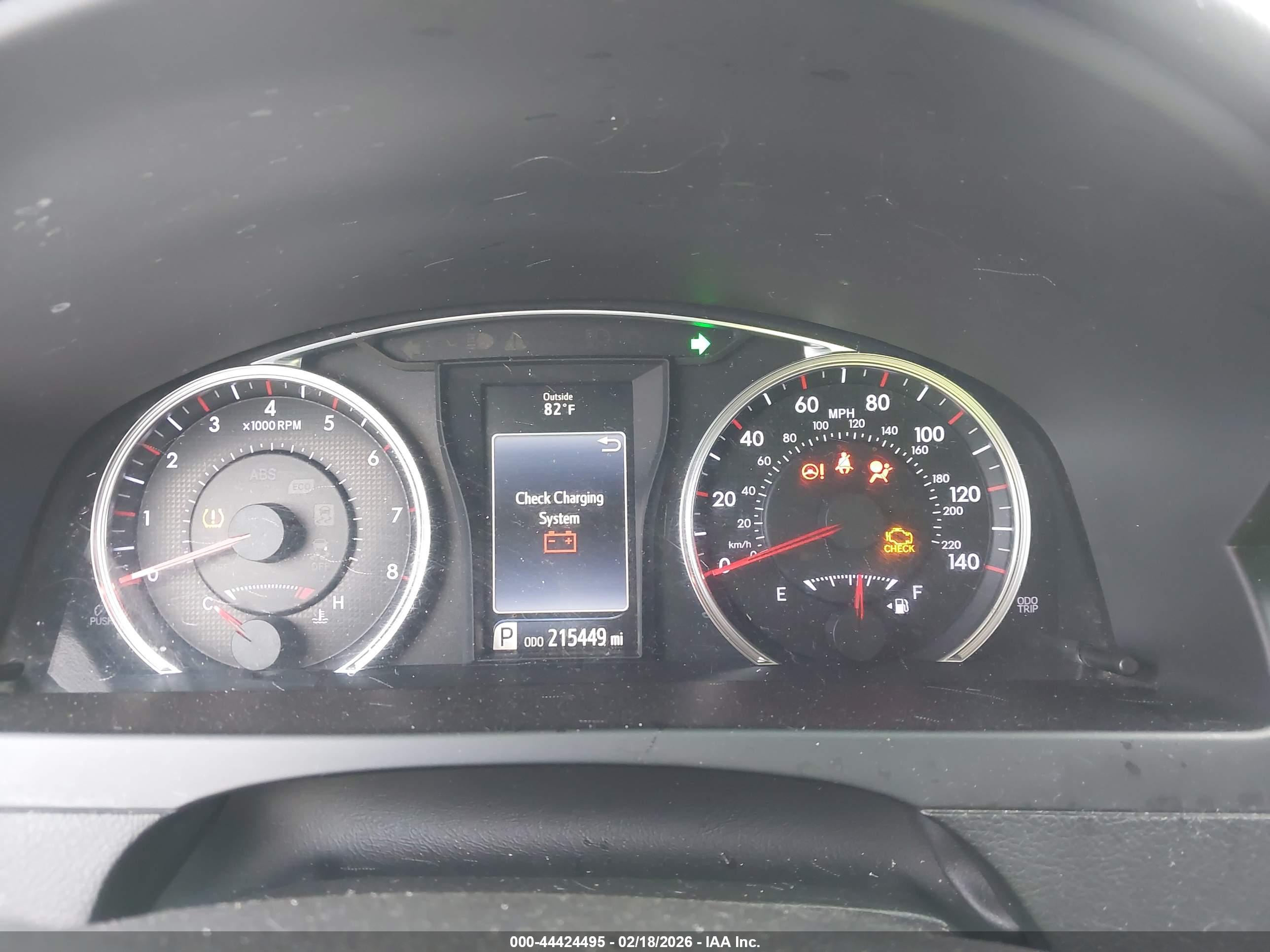 TOYOTA CAMRY image 7