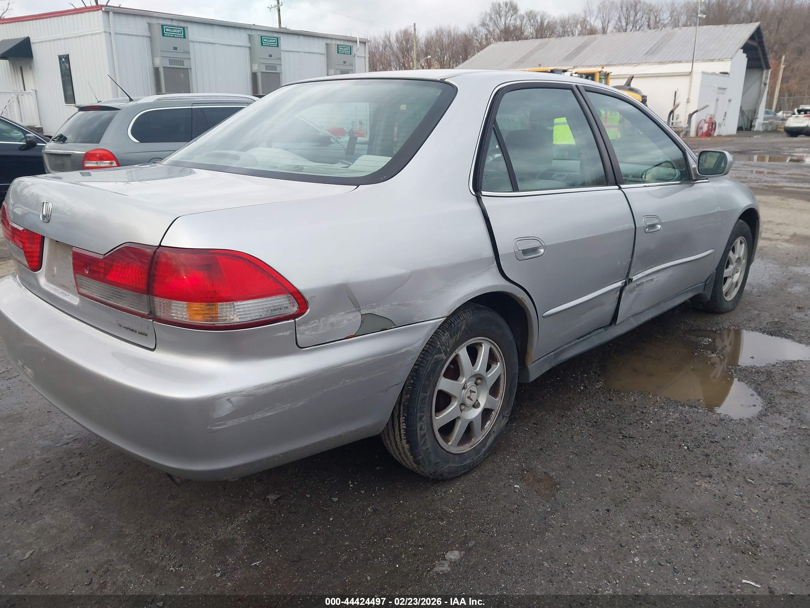 HONDA ACCORD image 4
