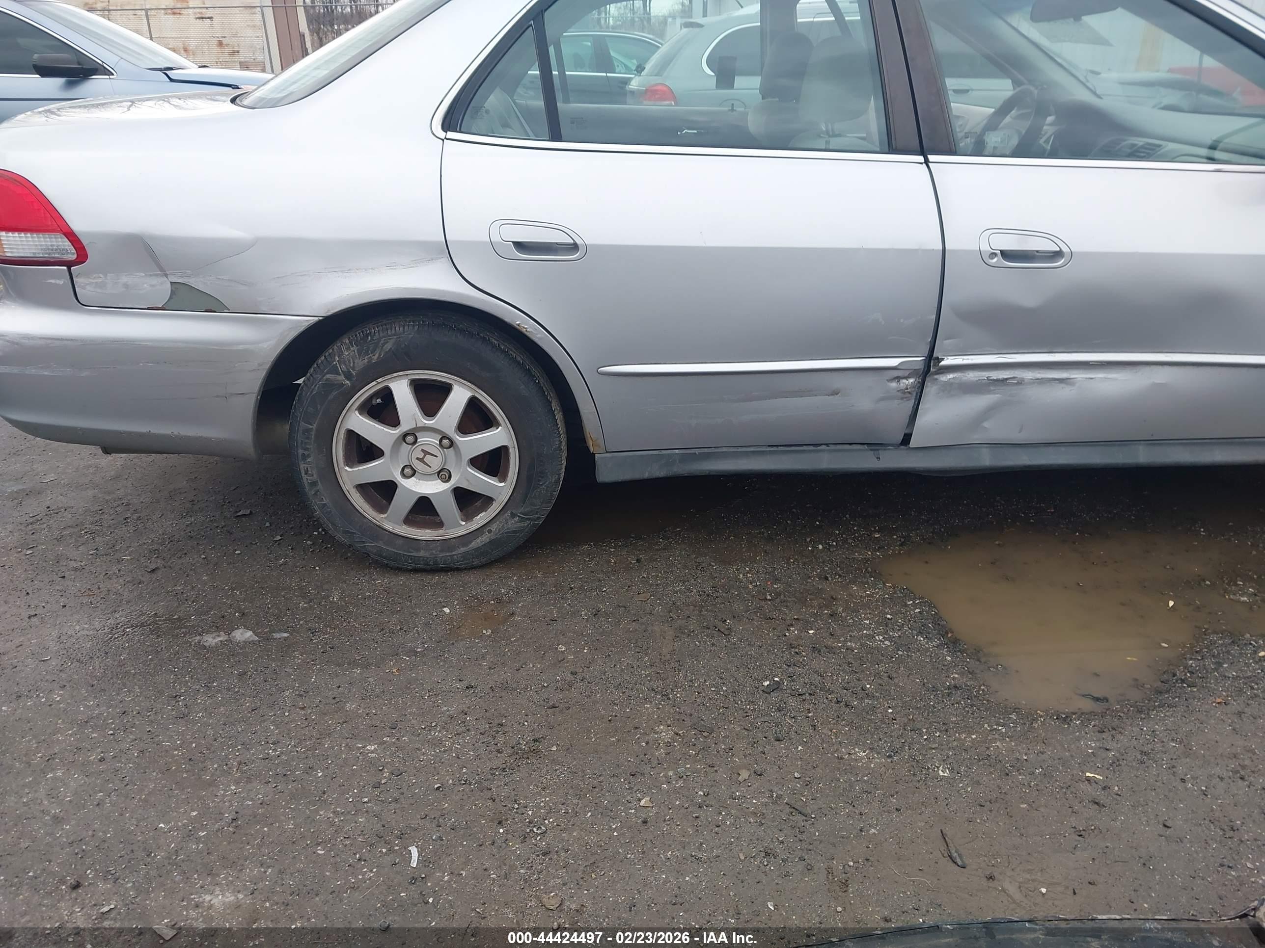 HONDA ACCORD image 6