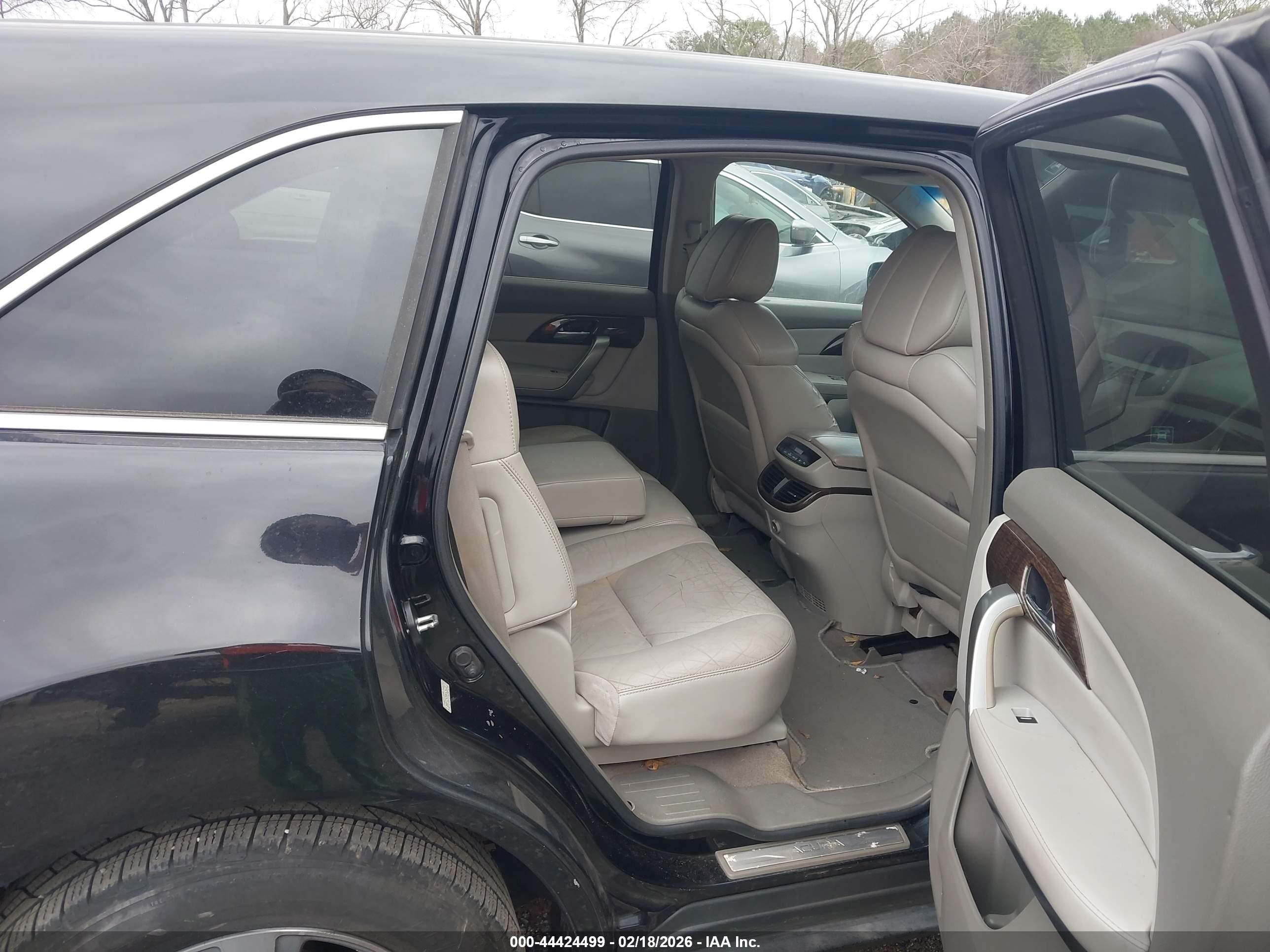 ACURA MDX image 8