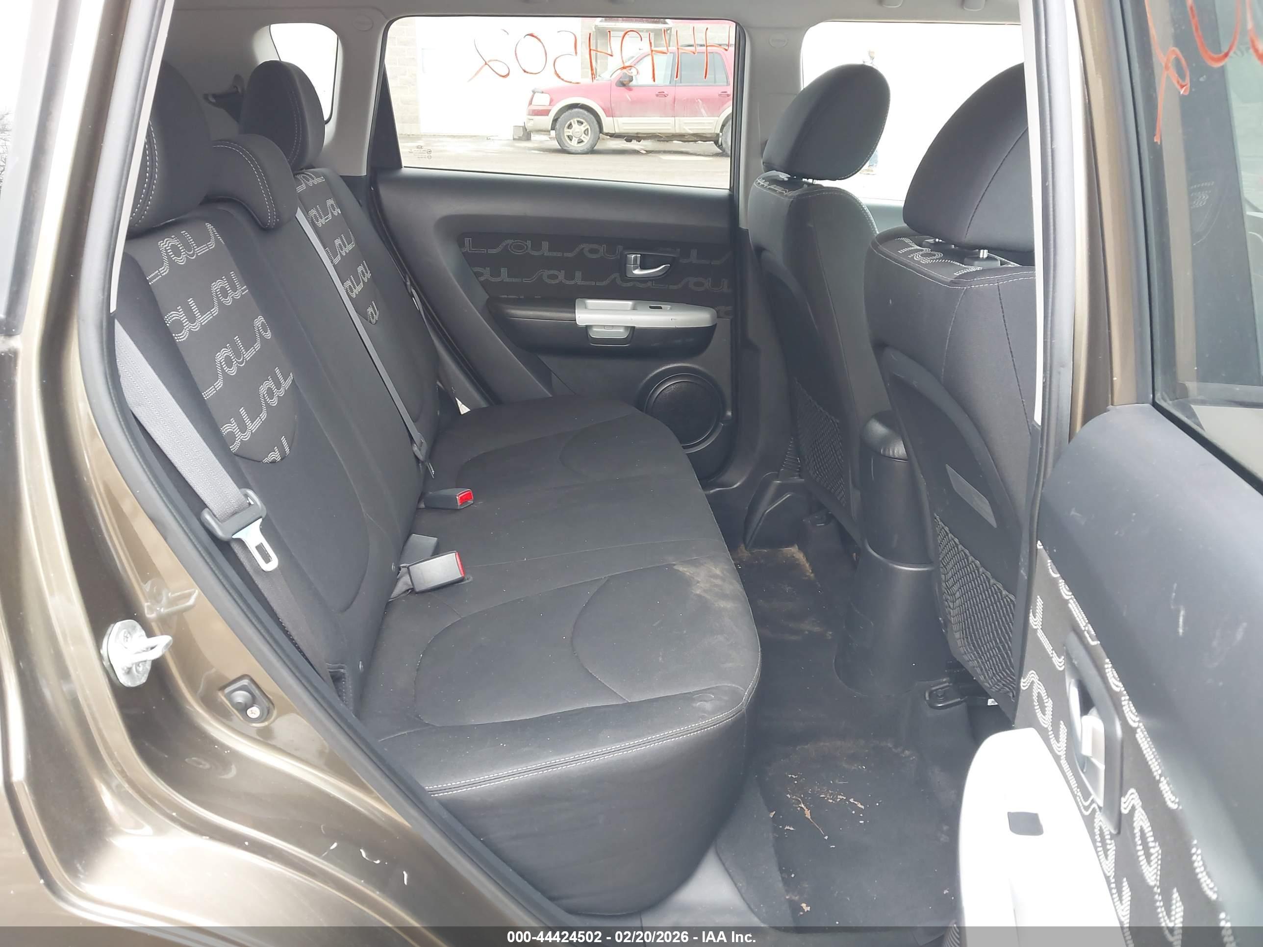 KIA SOUL image 8
