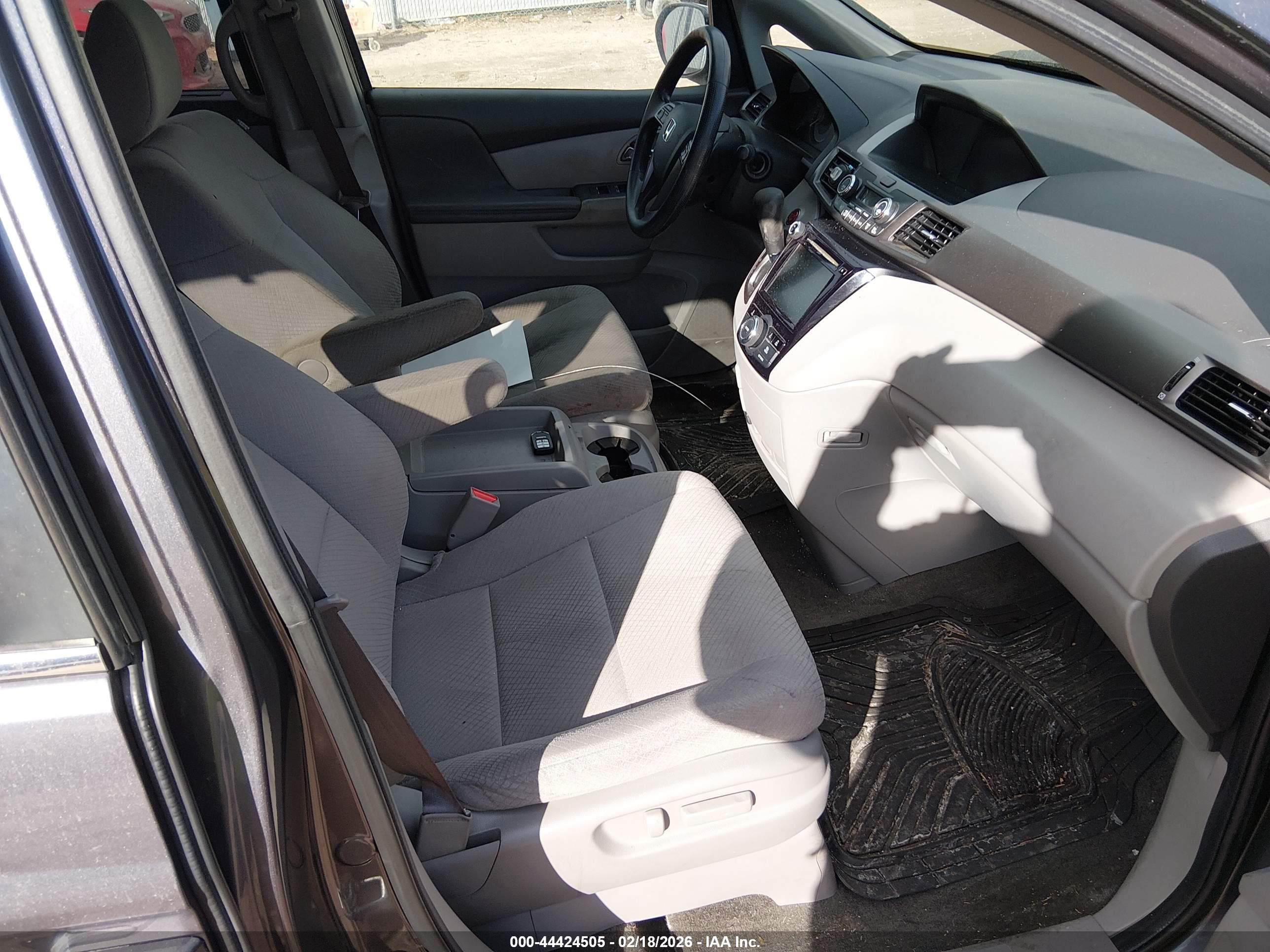 HONDA ODYSSEY image 5