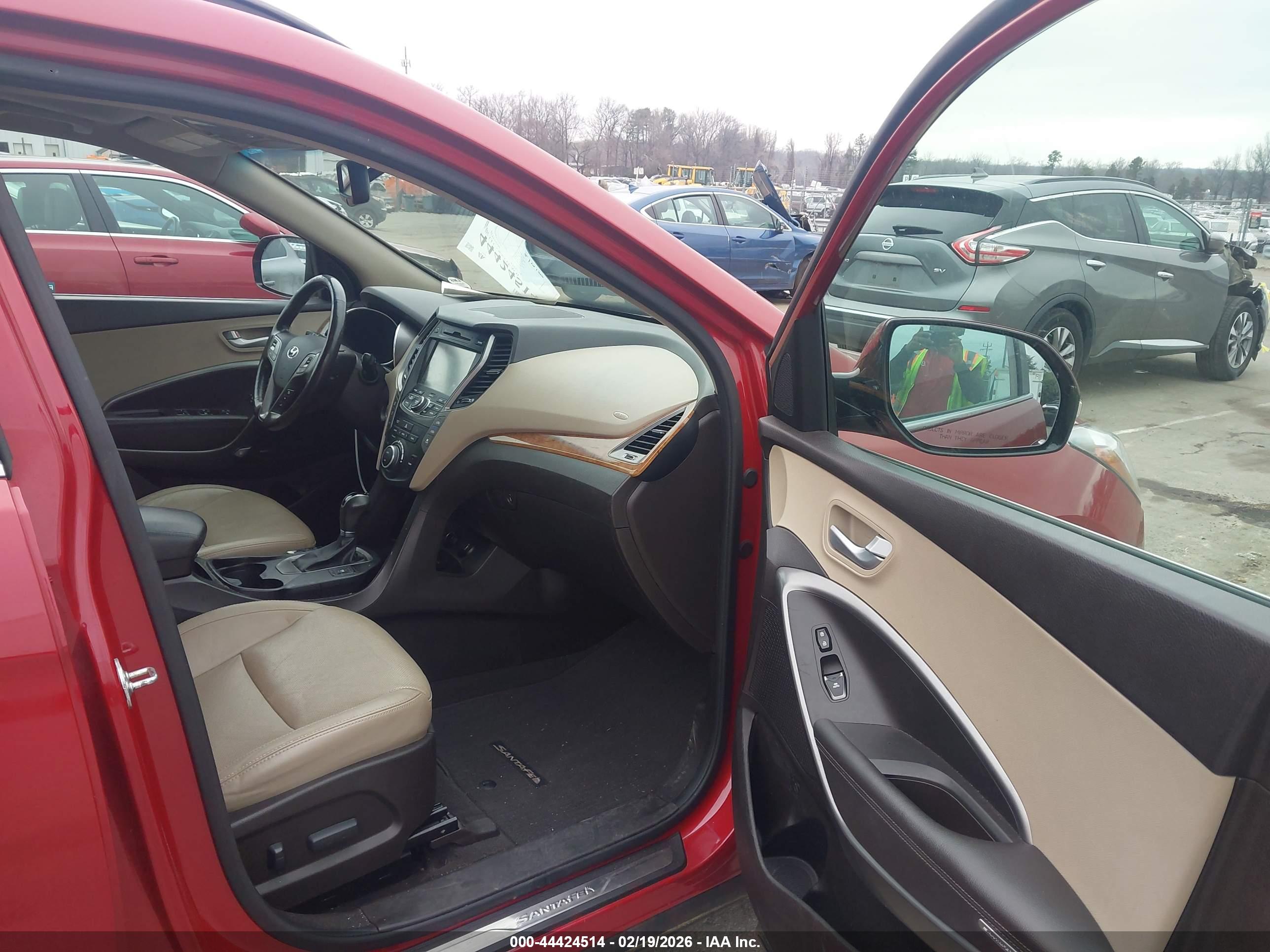 HYUNDAI SANTA image 5