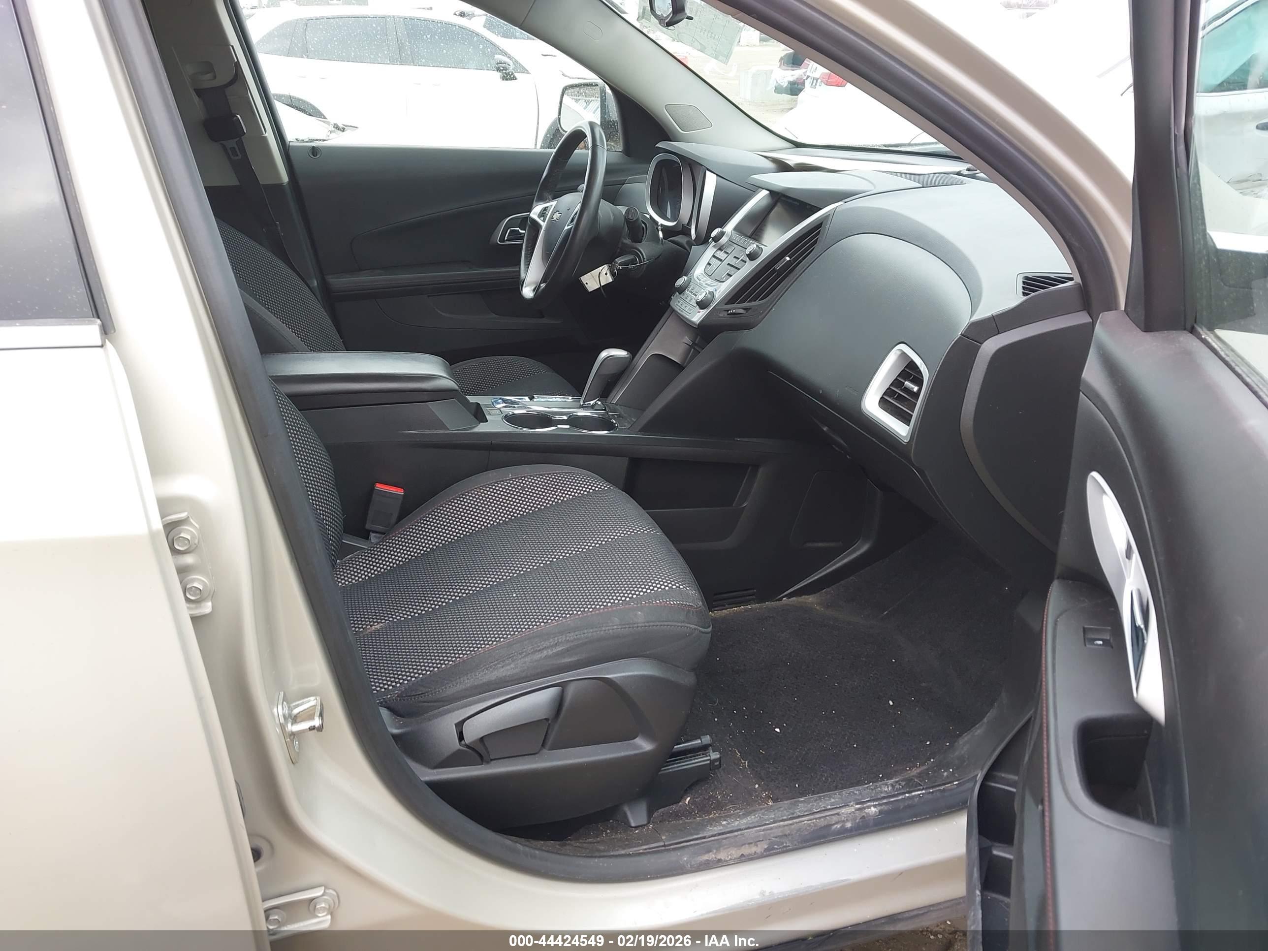 CHEVROLET EQUINOX image 5