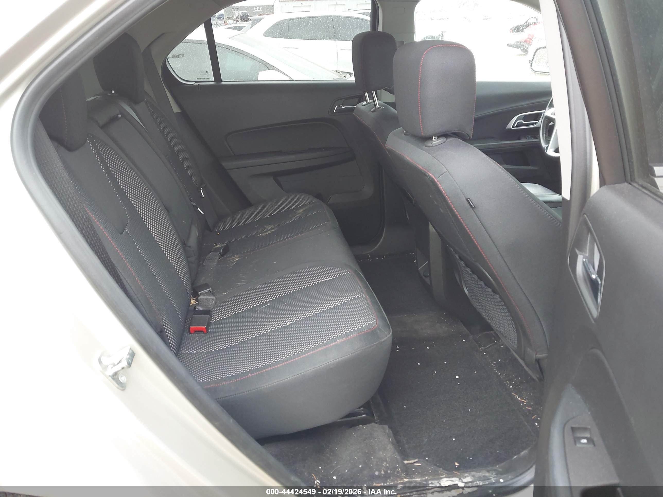 CHEVROLET EQUINOX image 8