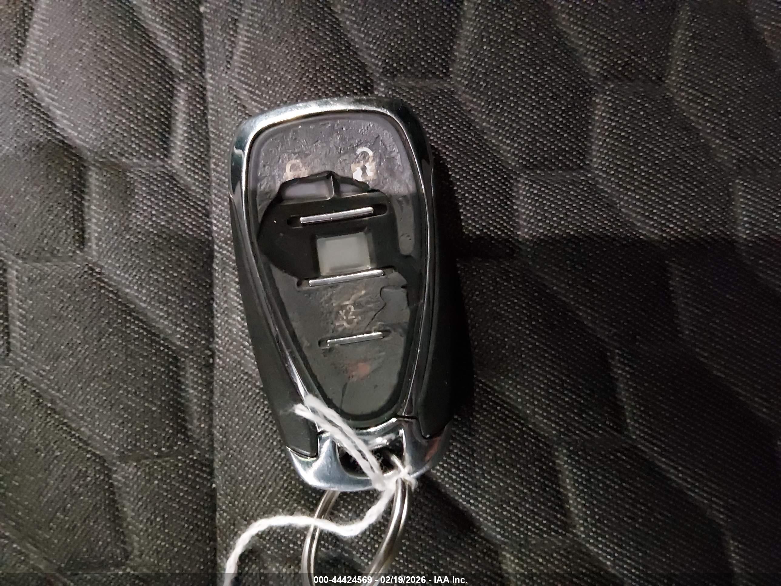 CHEVROLET EQUINOX image 11