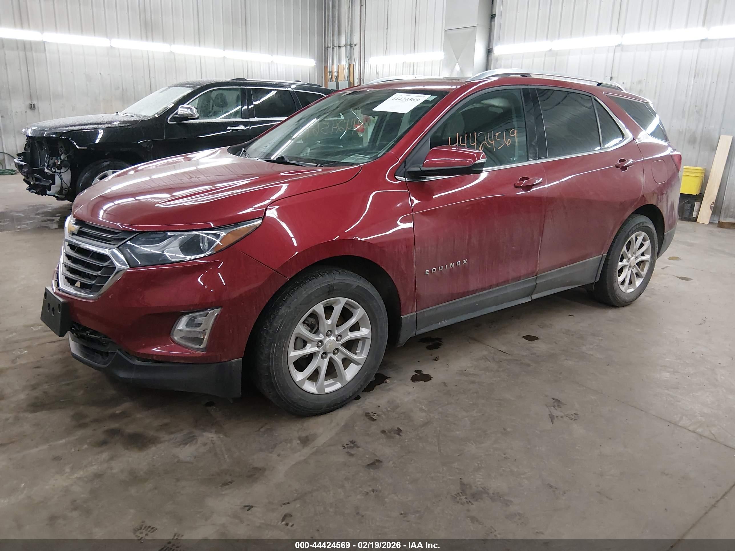 CHEVROLET EQUINOX image 2