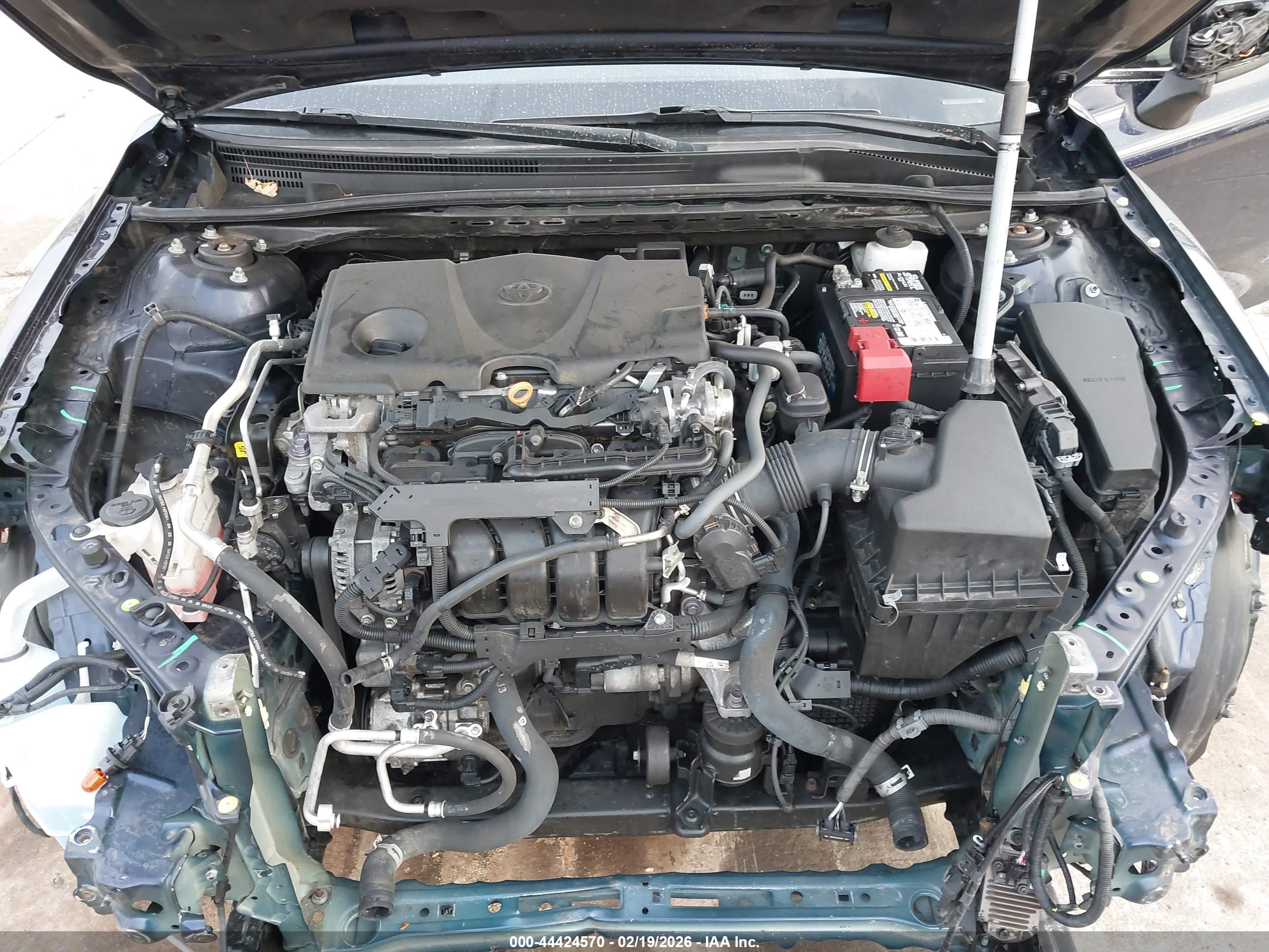 TOYOTA CAMRY image 10