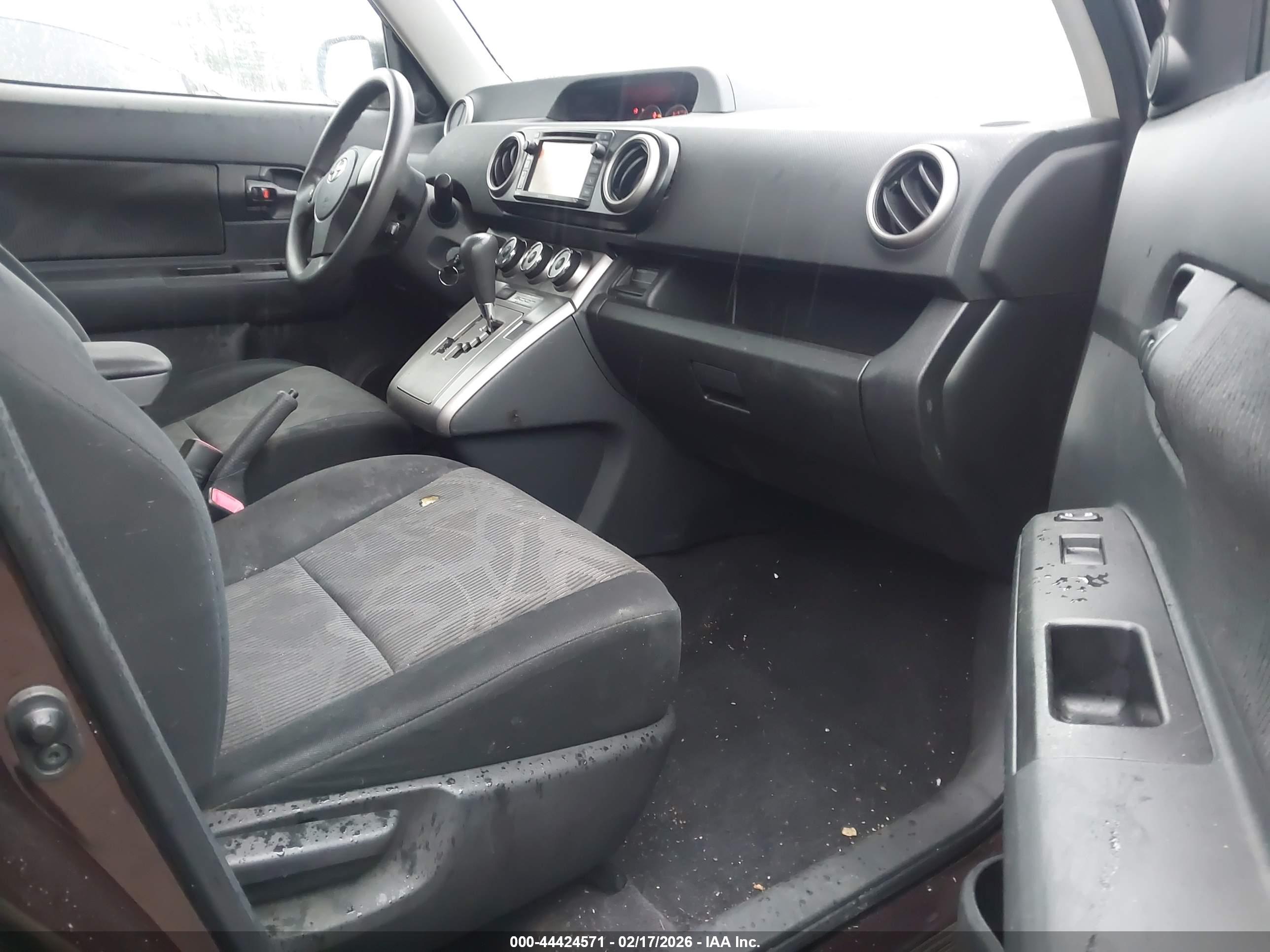 SCION XB image 5