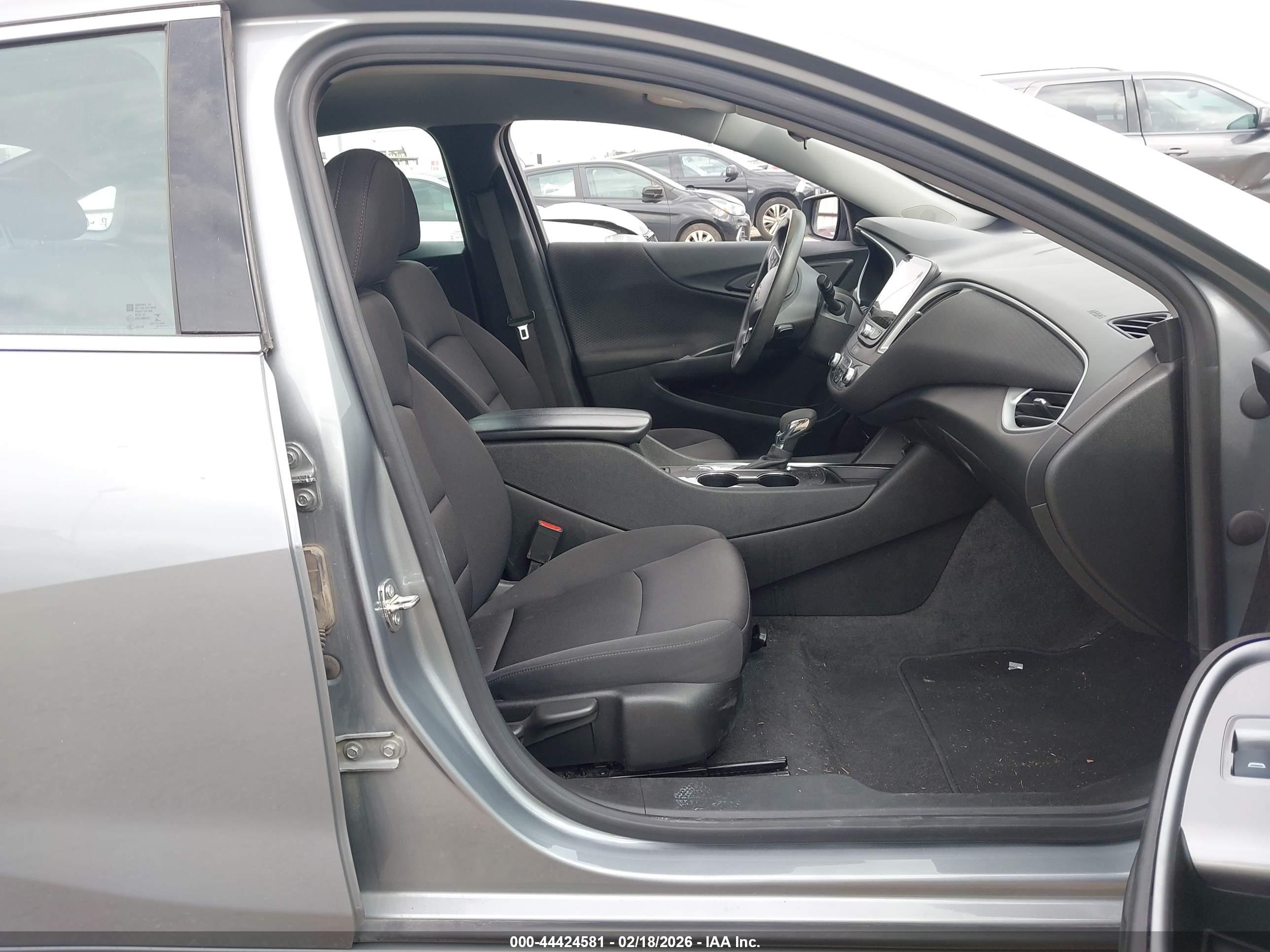 CHEVROLET MALIBU image 5