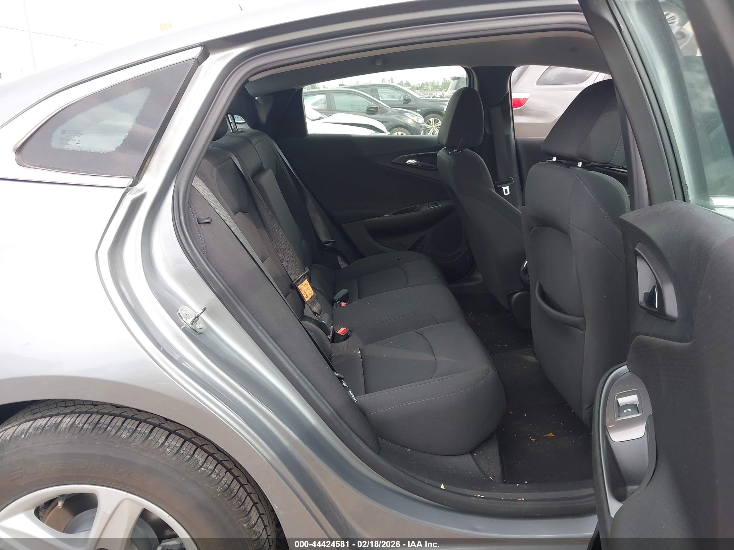 CHEVROLET MALIBU image 8