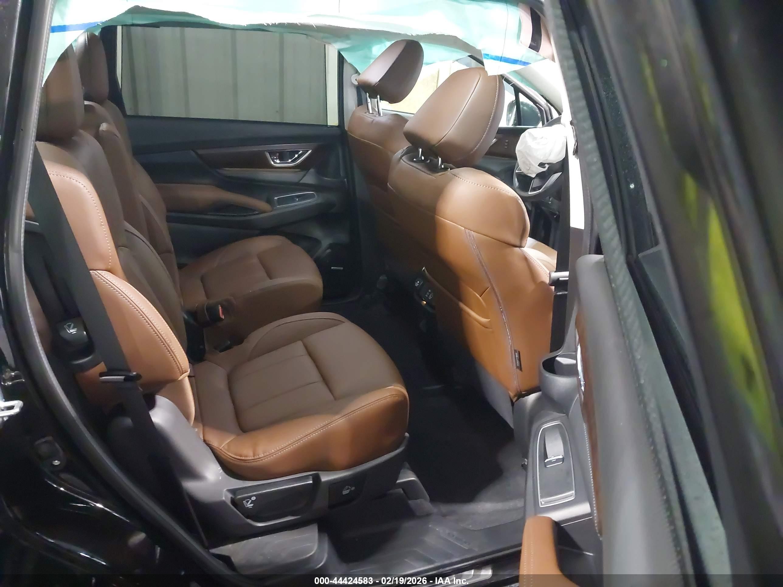 SUBARU ASCENT image 8