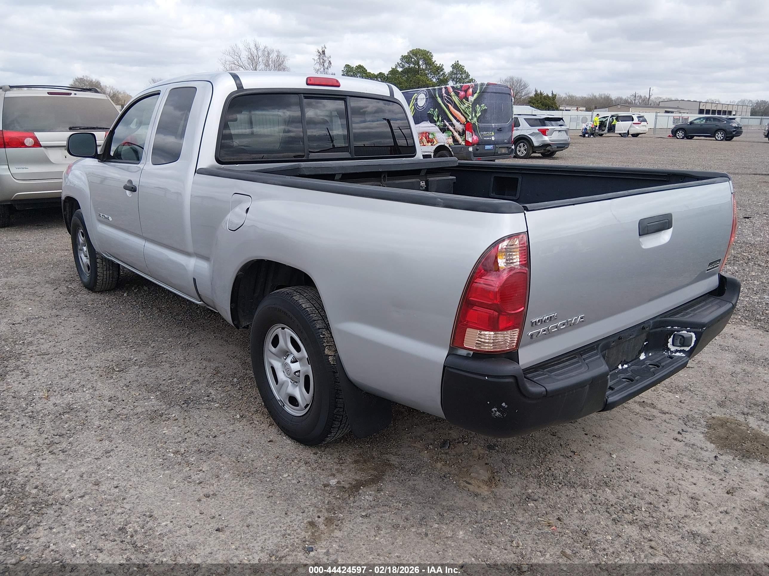 TOYOTA TACOMA image 3