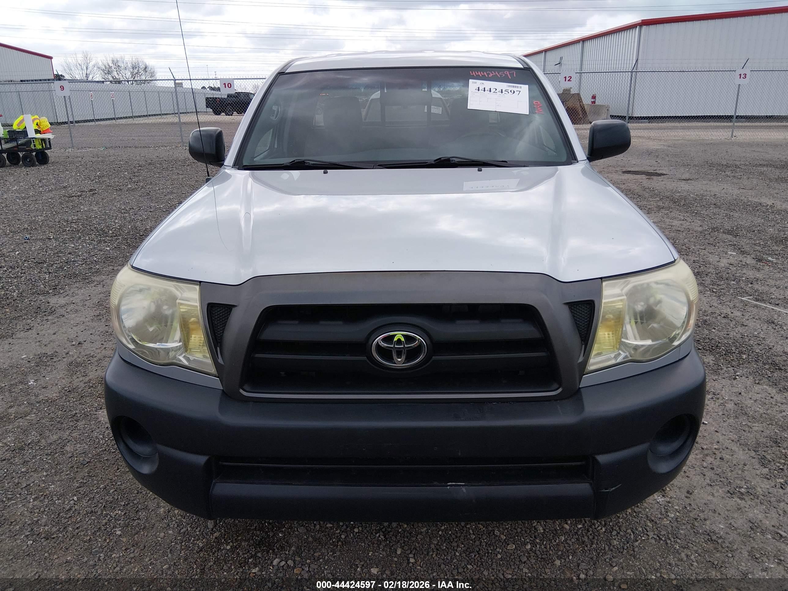TOYOTA TACOMA image 6