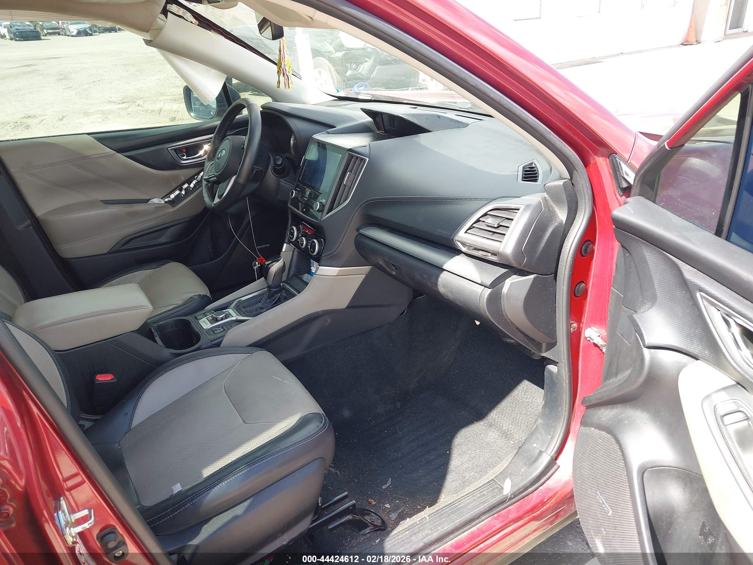 SUBARU FORESTER image 5