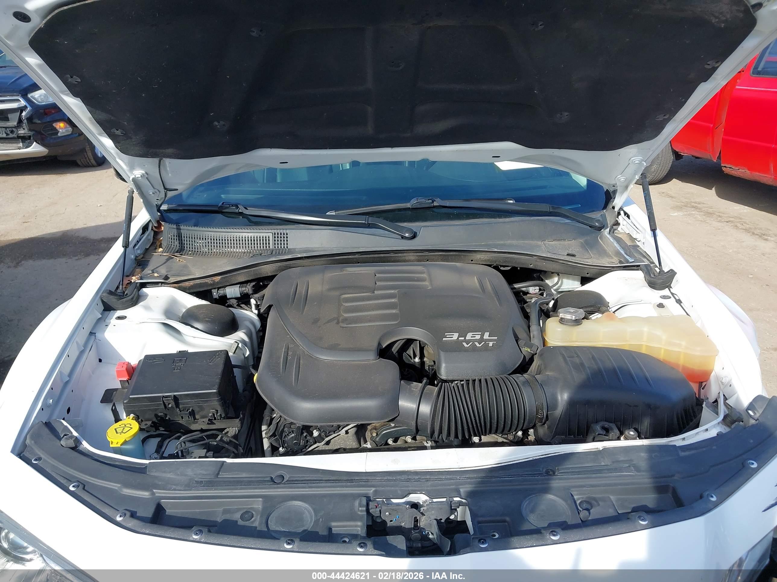 CHRYSLER 300C image 10