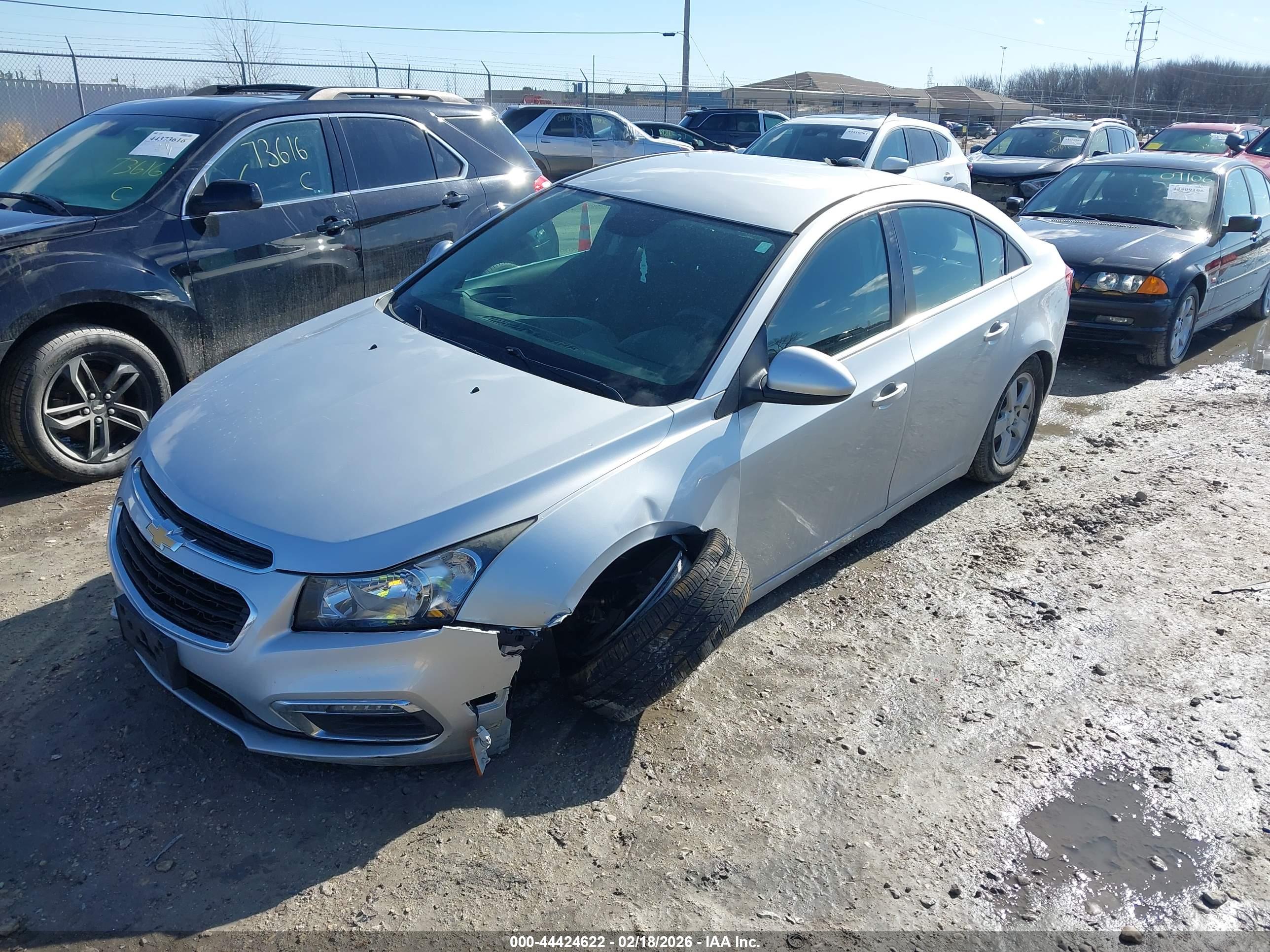CHEVROLET CRUZE image 2
