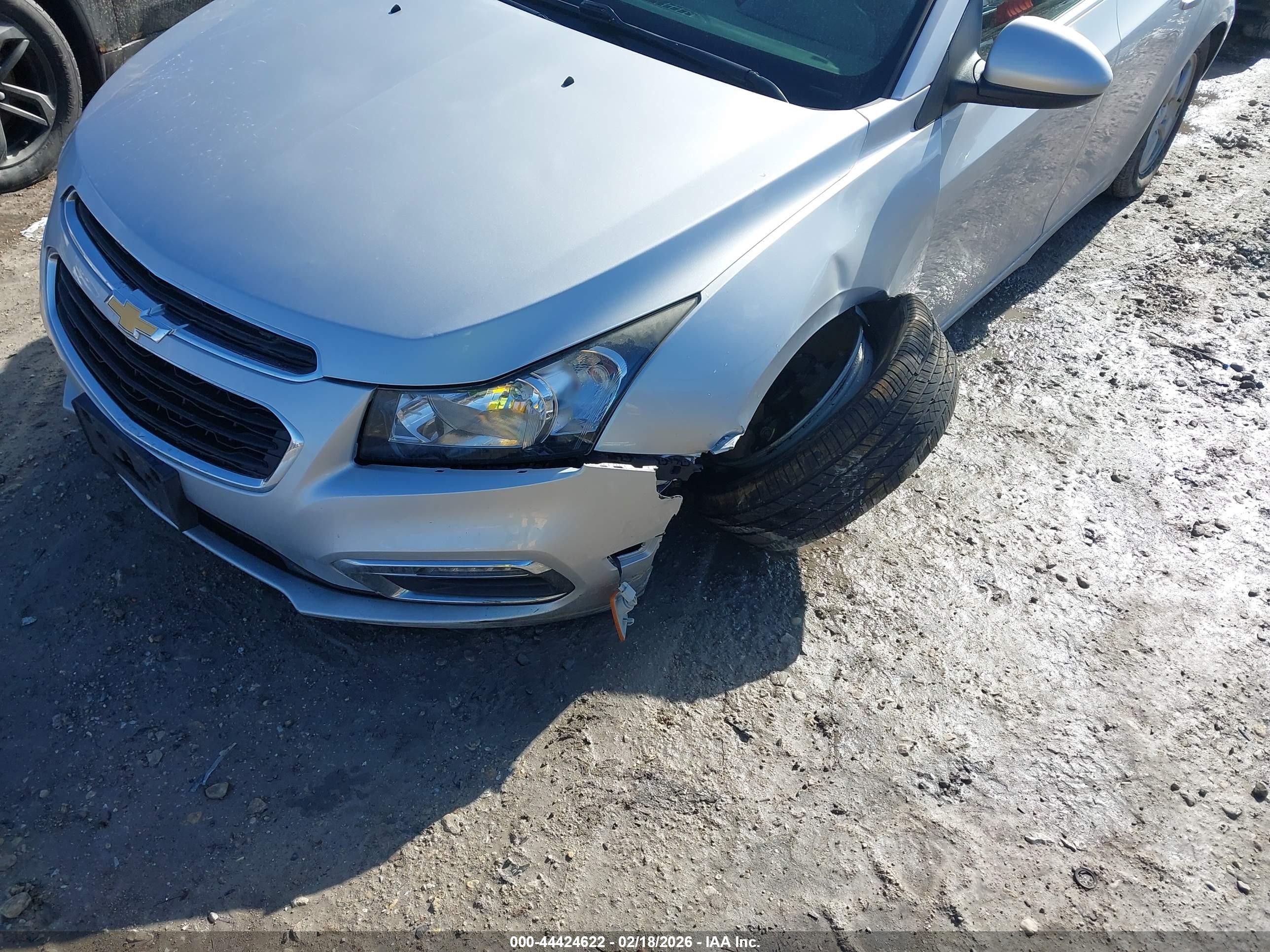 CHEVROLET CRUZE image 6