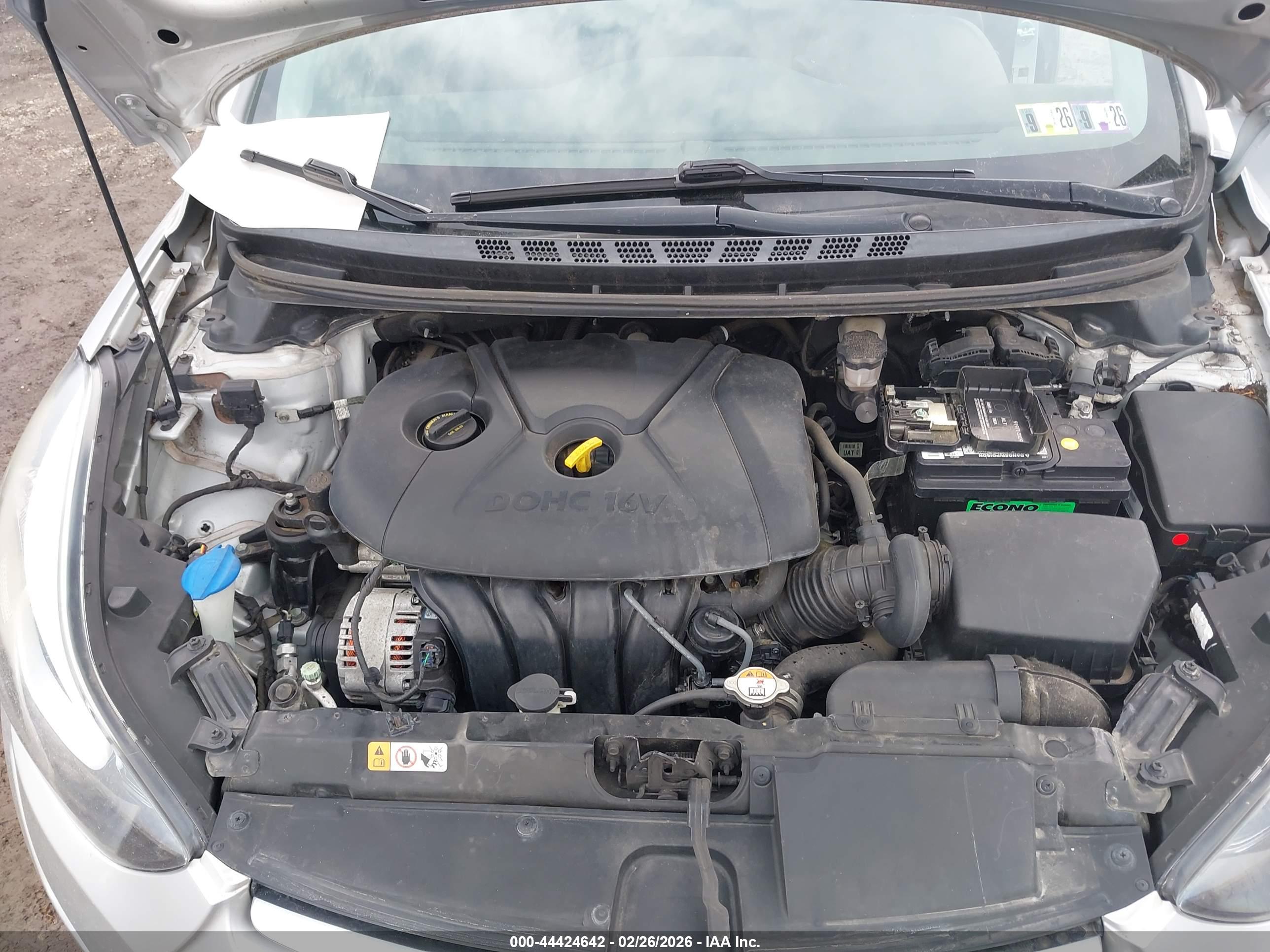 HYUNDAI ELANTRA image 10