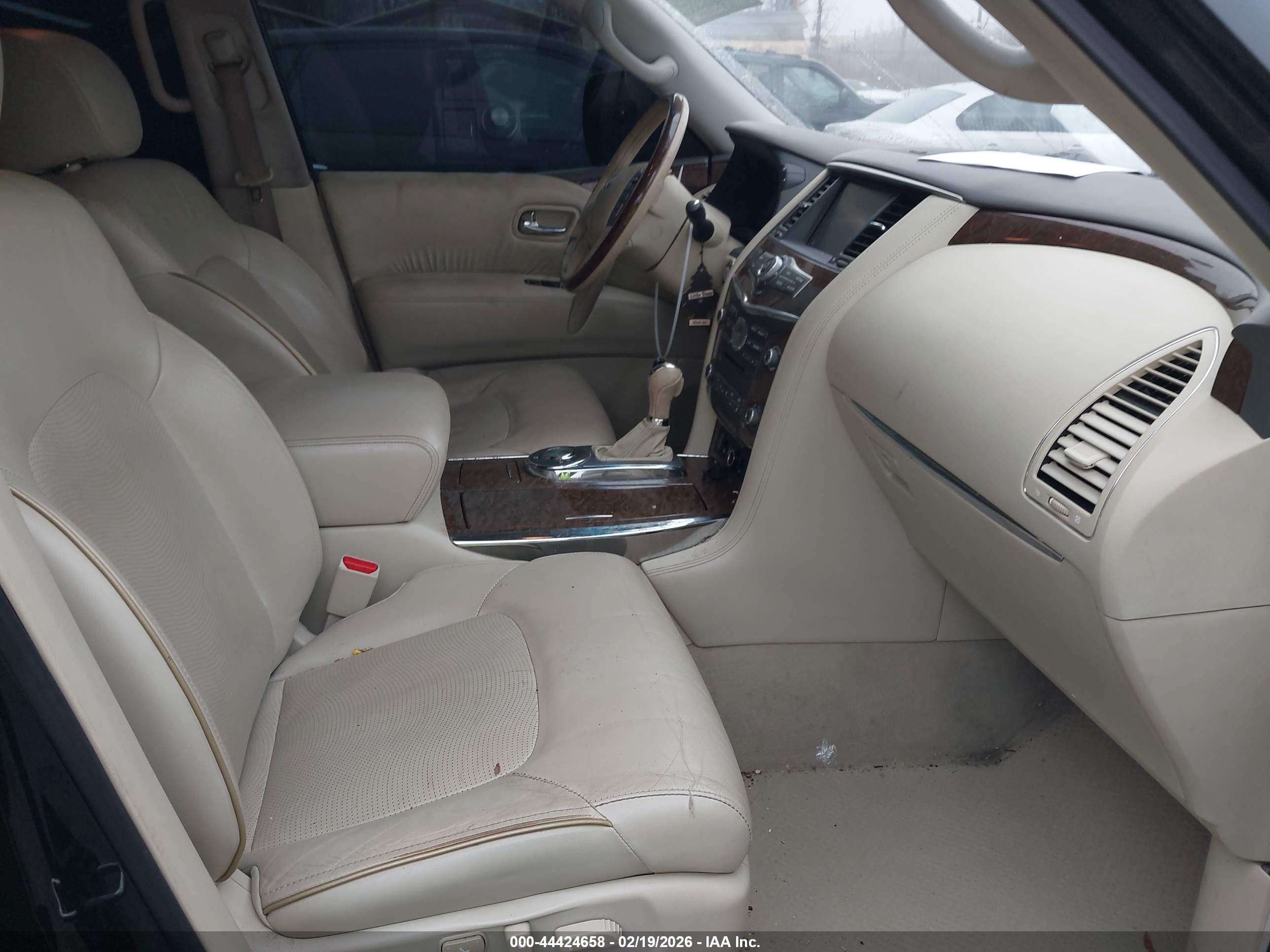 INFINITI QX80 image 5