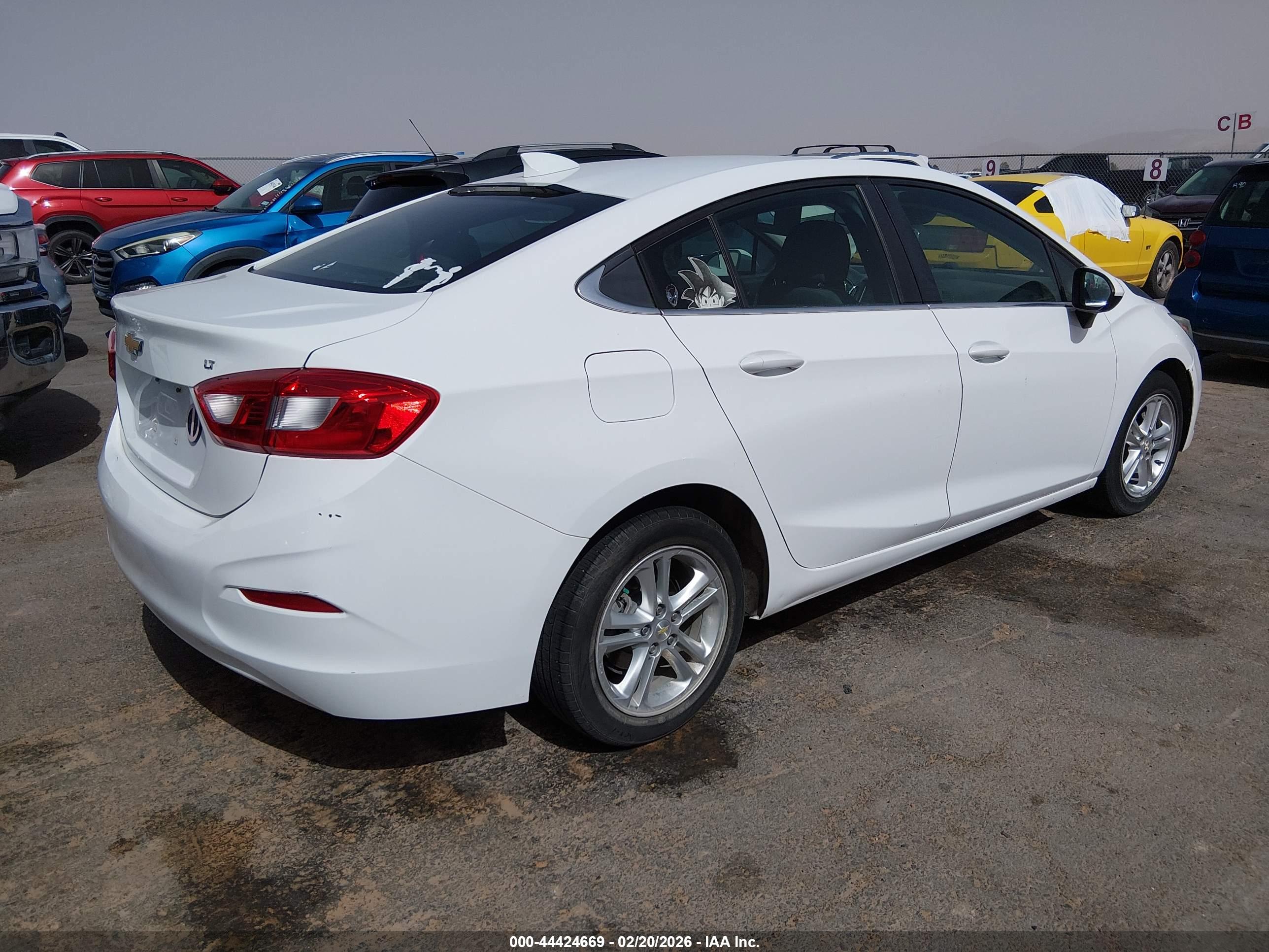 CHEVROLET CRUZE image 4