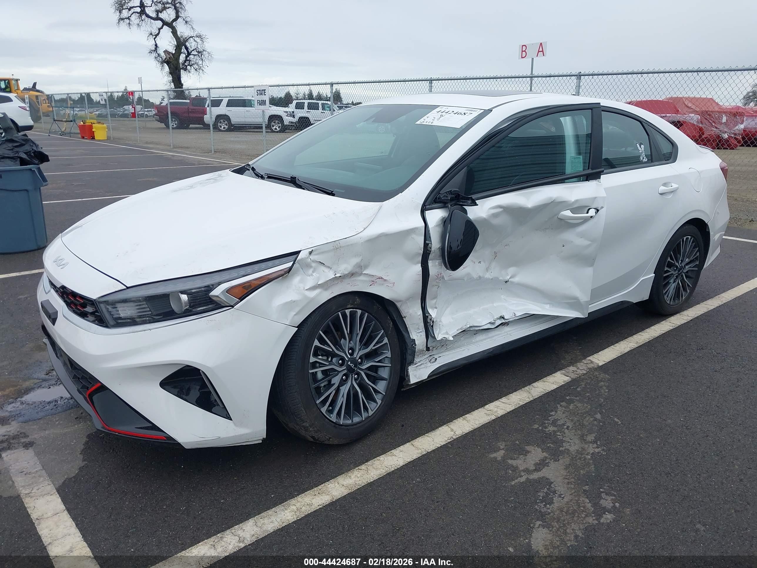 KIA FORTE image 2