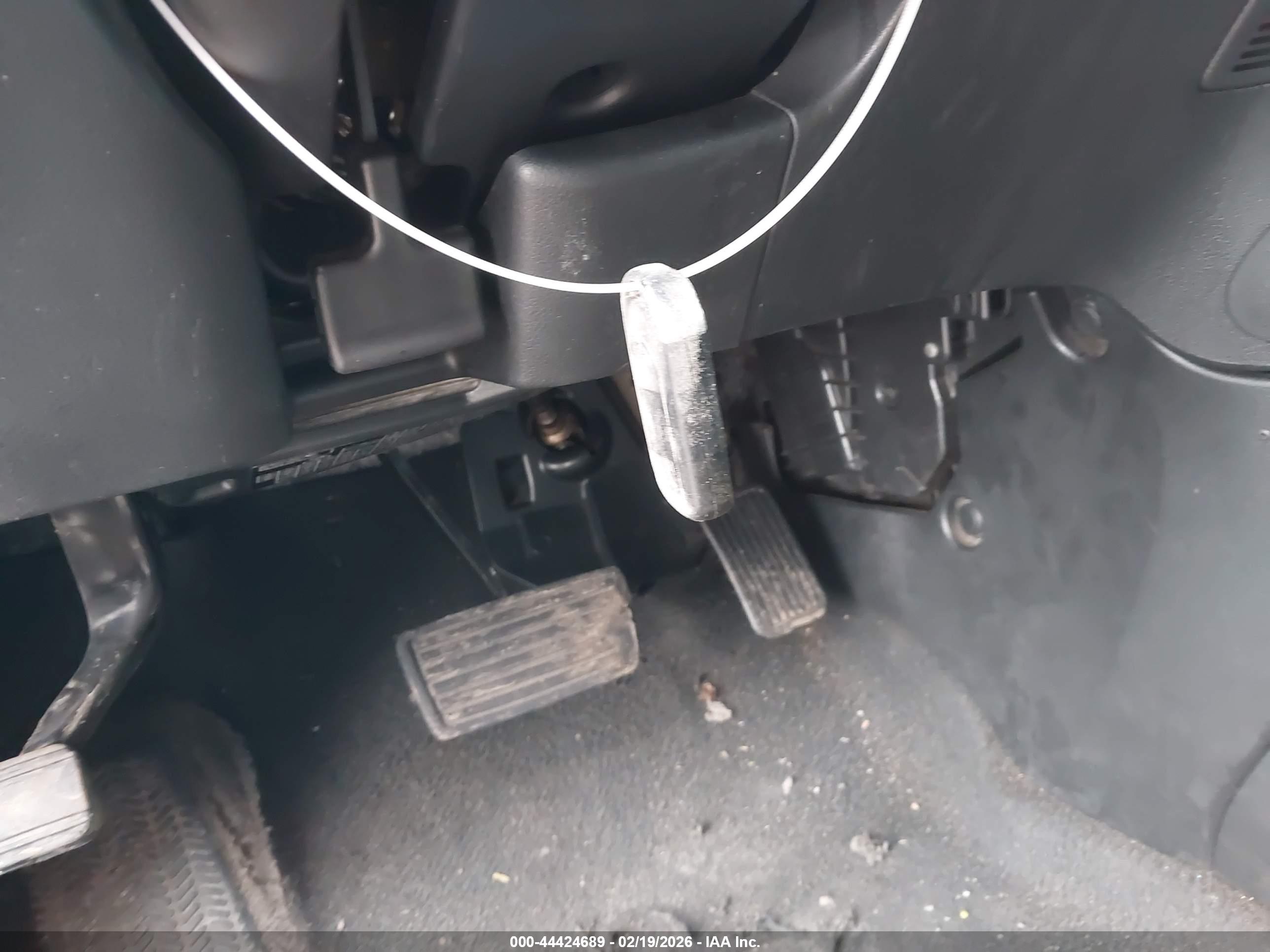 HONDA CR-V image 11