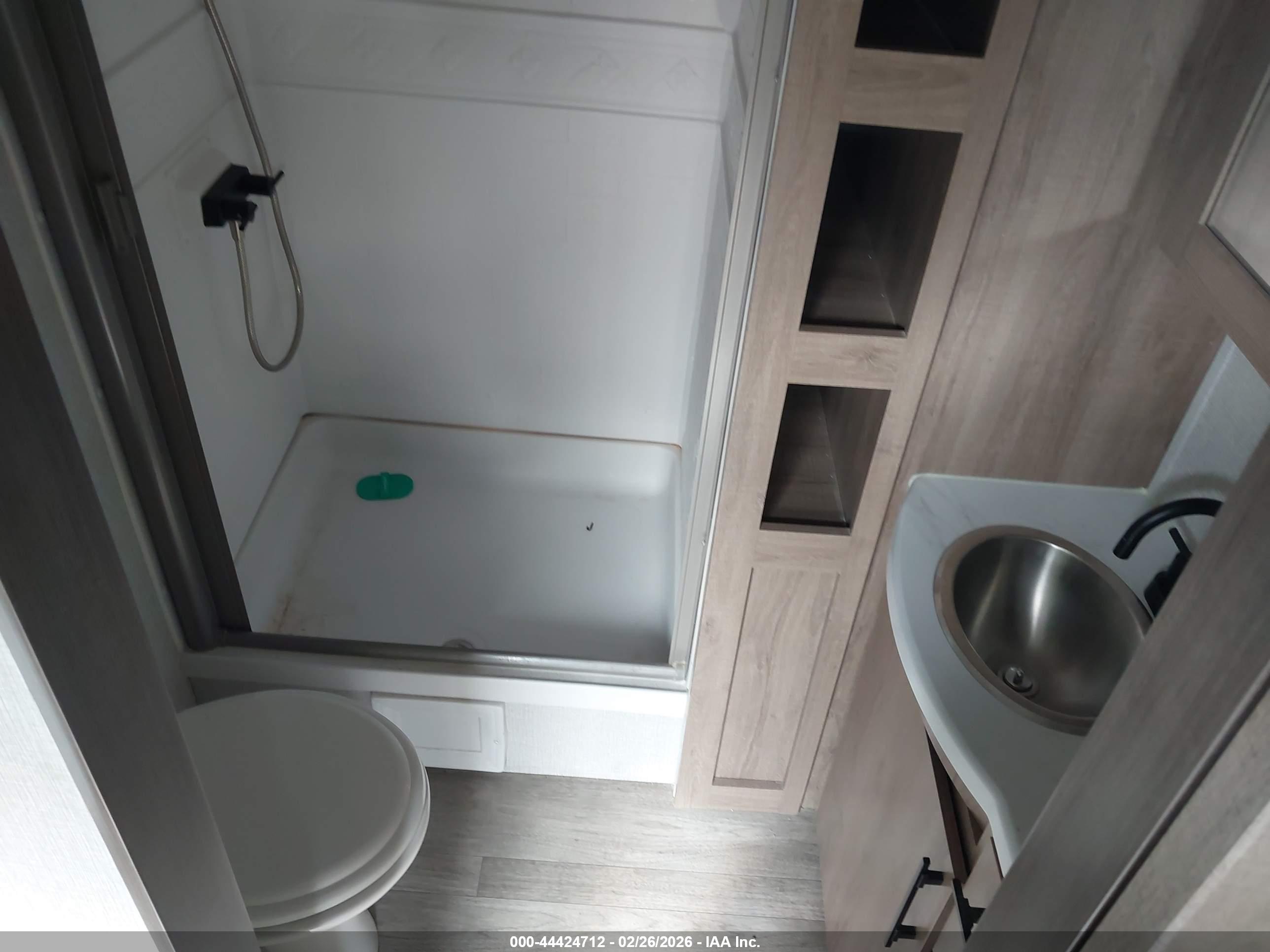GRAND DESIGN image 6