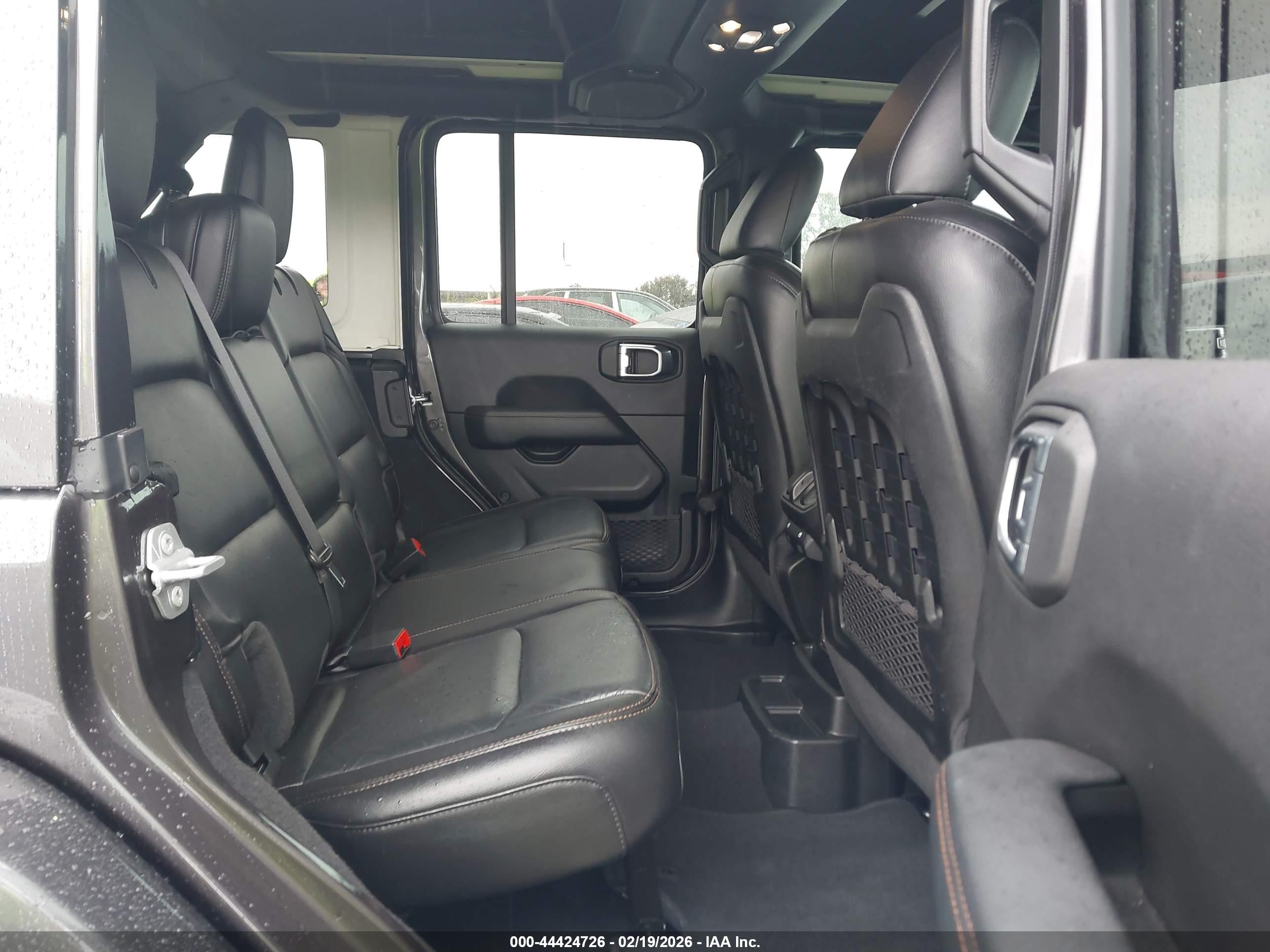 JEEP WRANGLER image 8