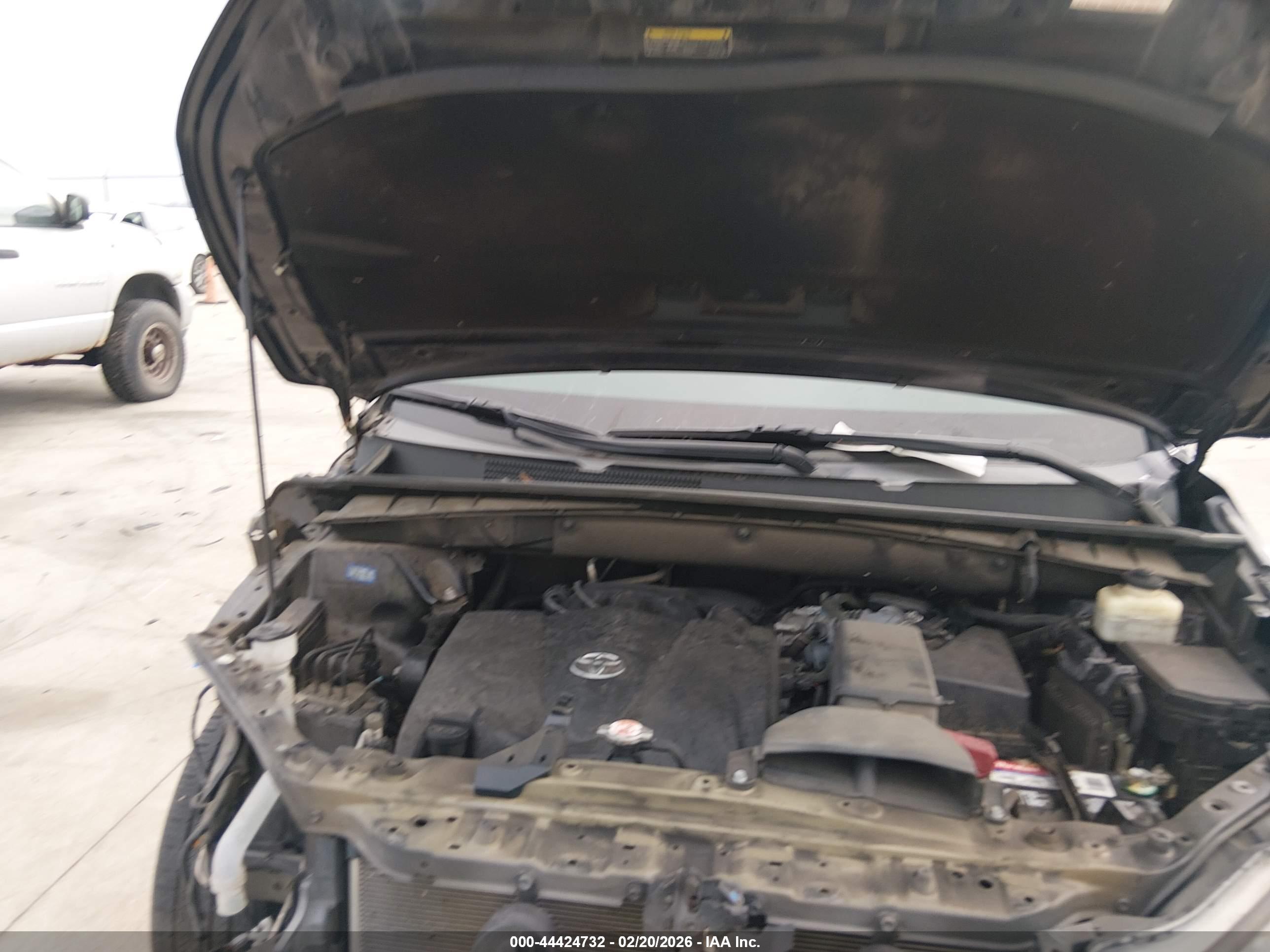 TOYOTA HIGHLANDER image 10