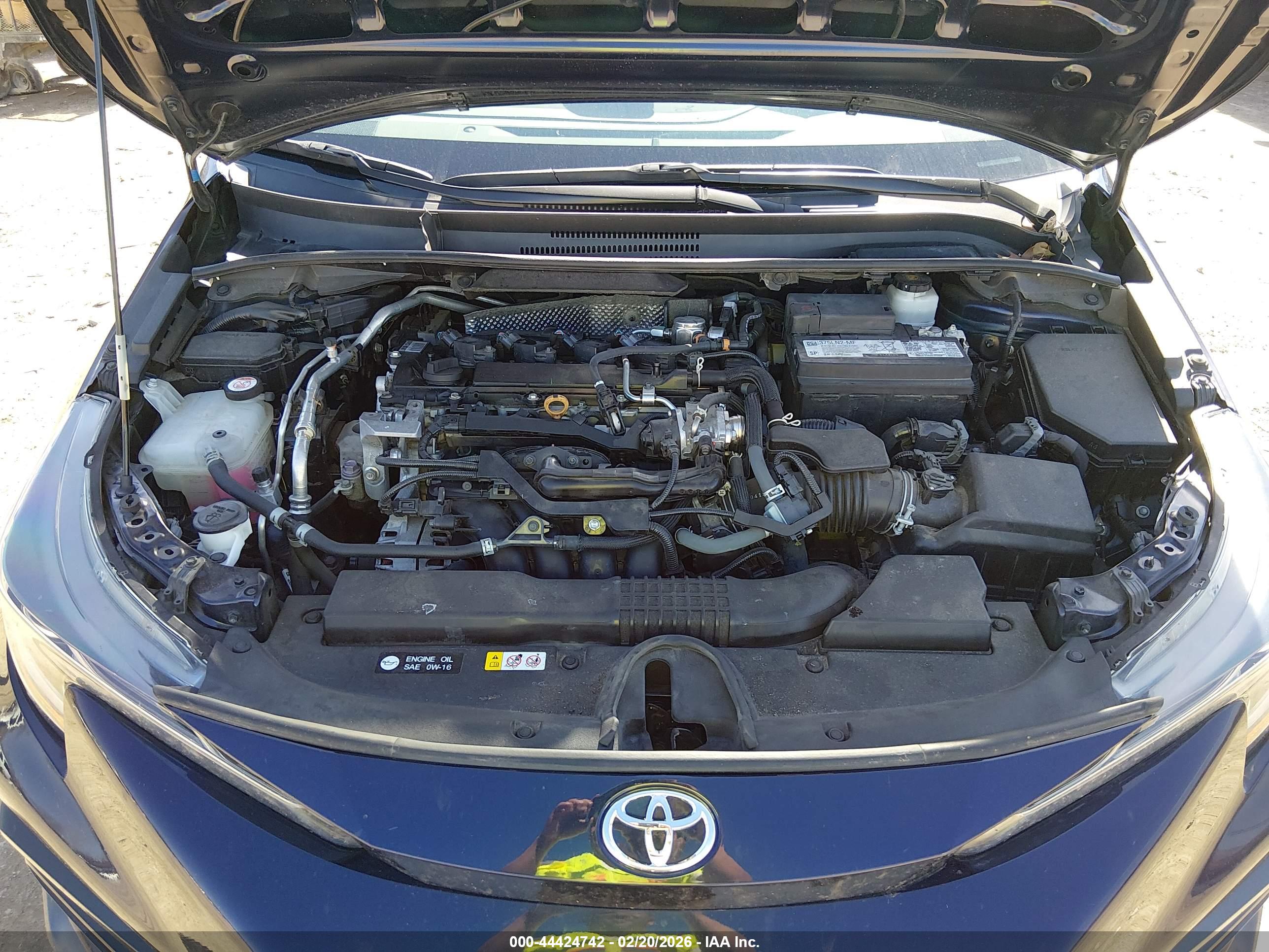 TOYOTA COROLLA image 10