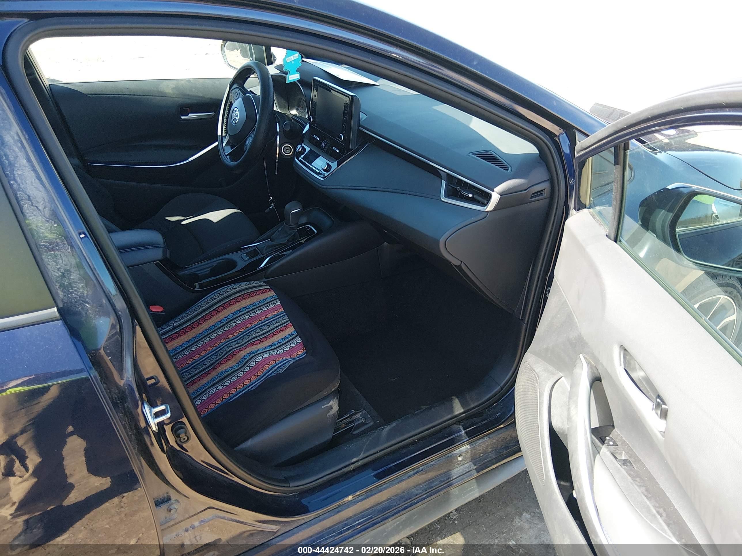 TOYOTA COROLLA image 5