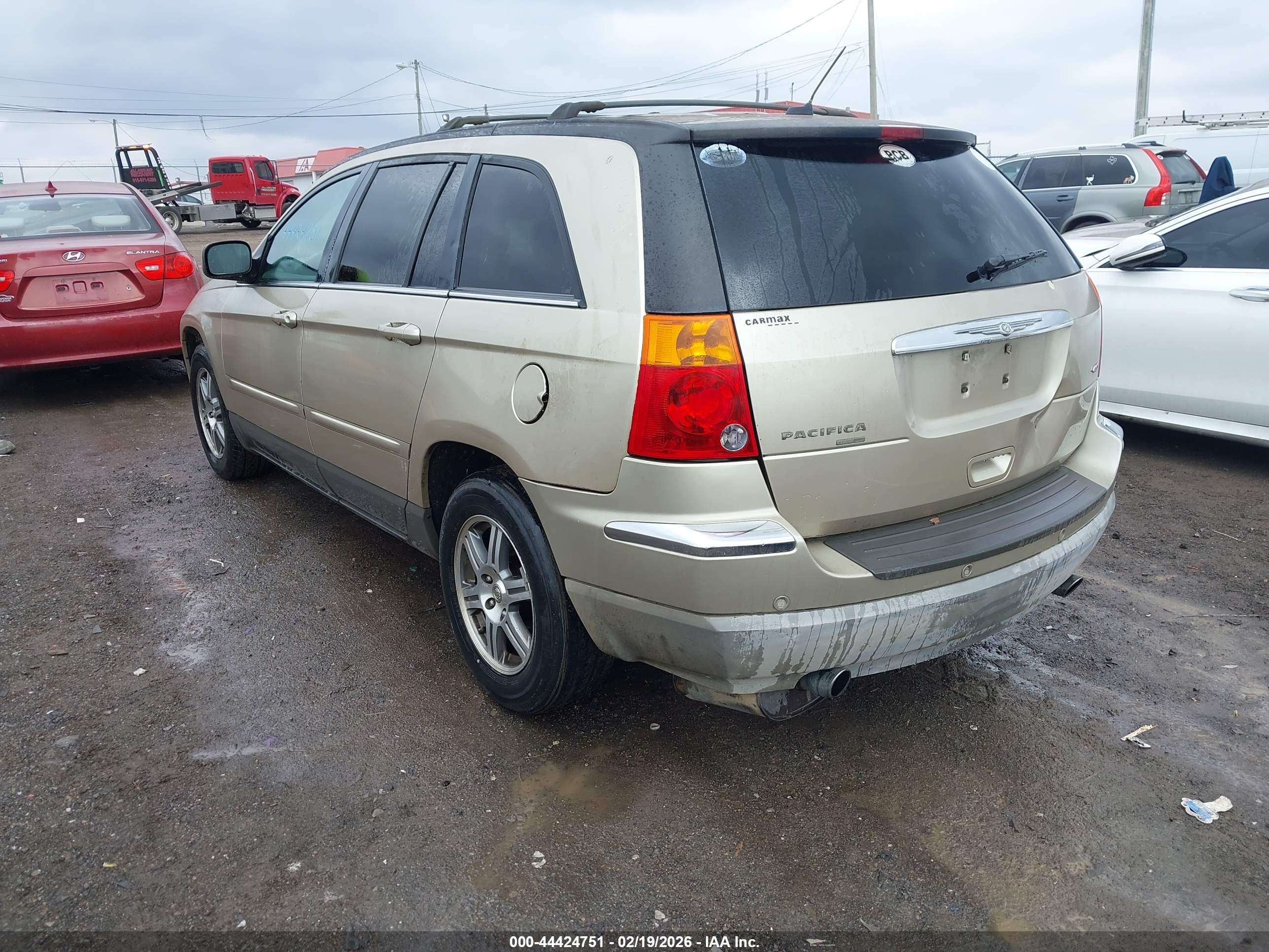 CHRYSLER PACIFICA image 3