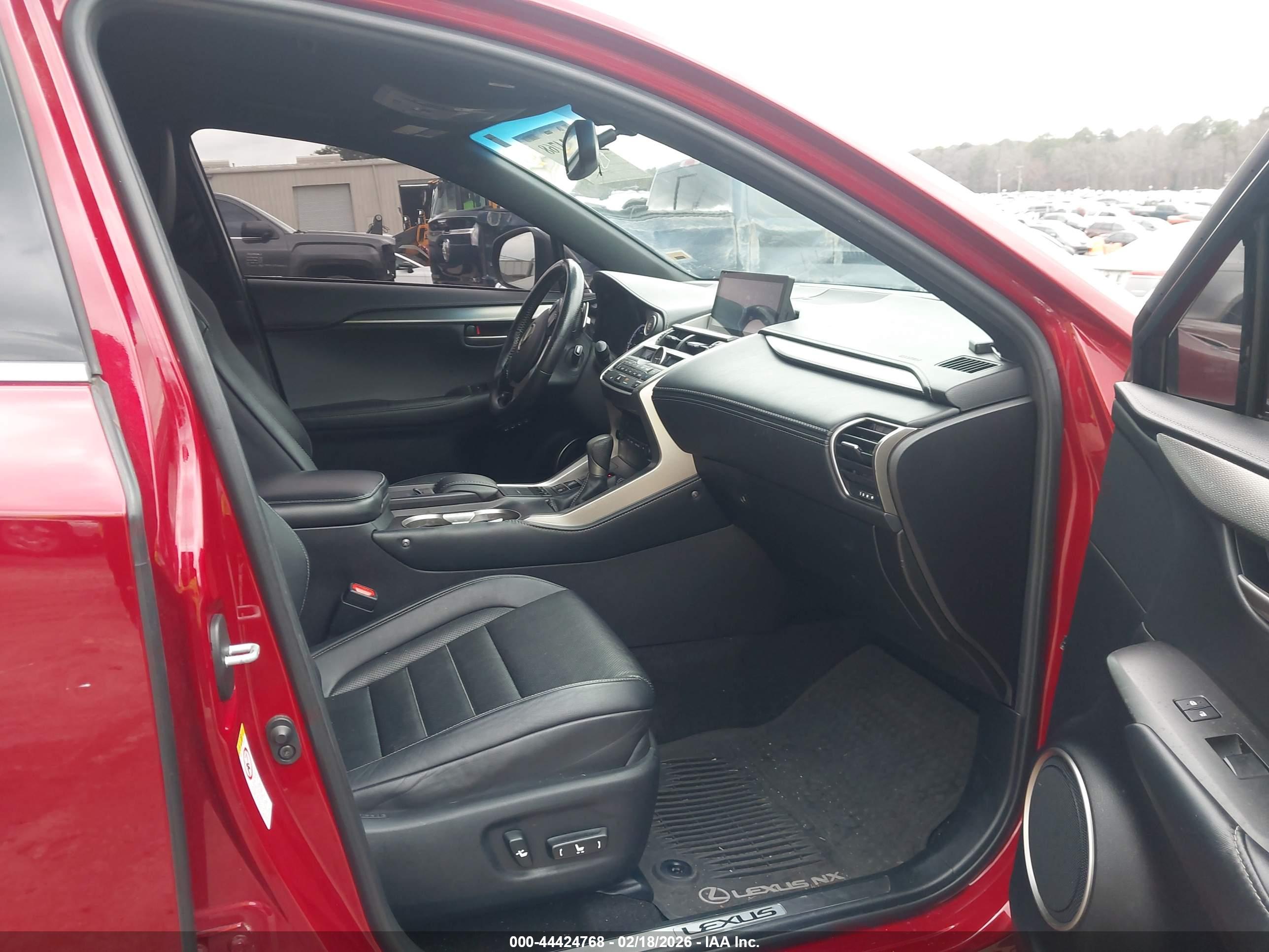 LEXUS NX image 5