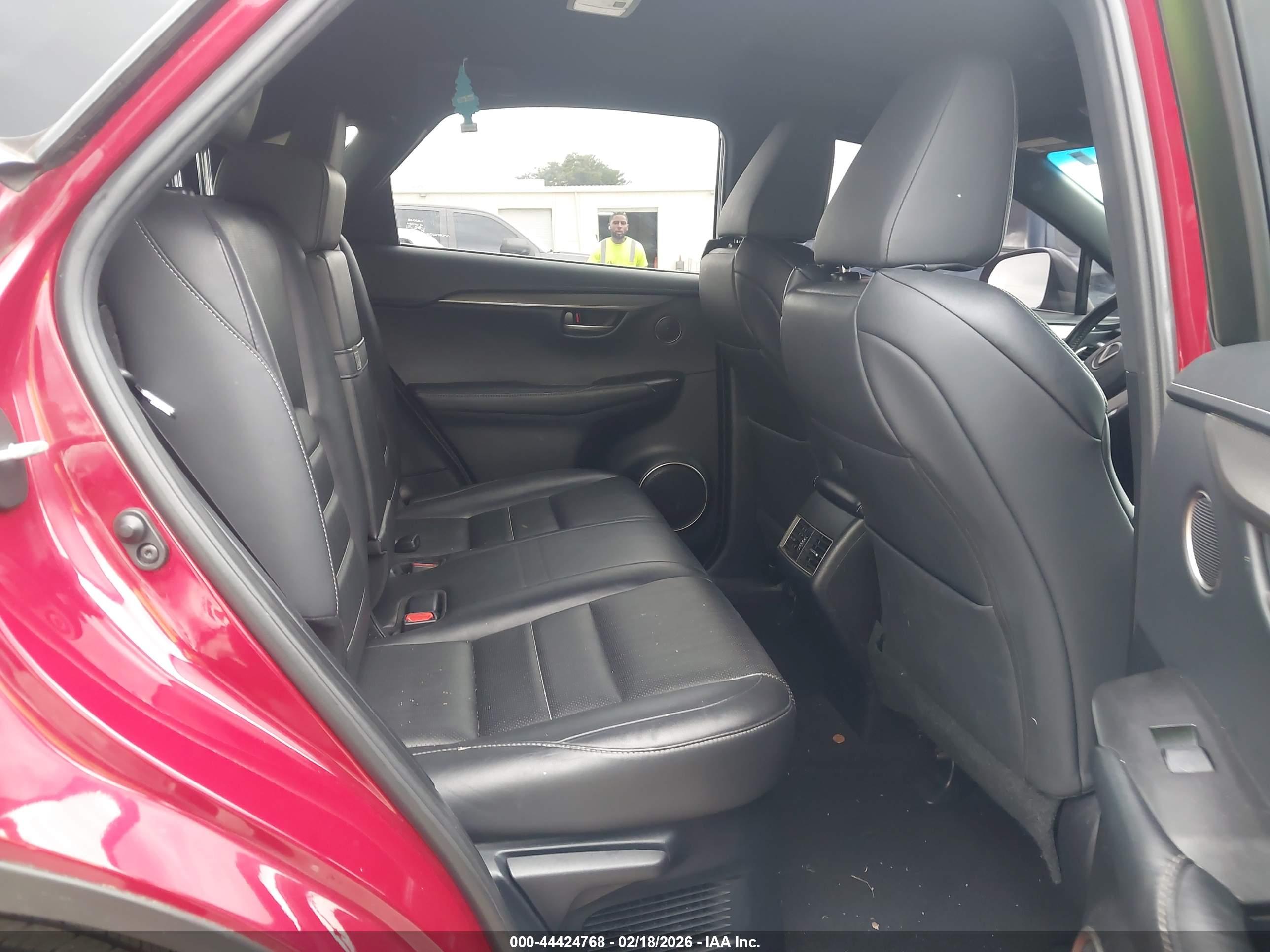 LEXUS NX image 8