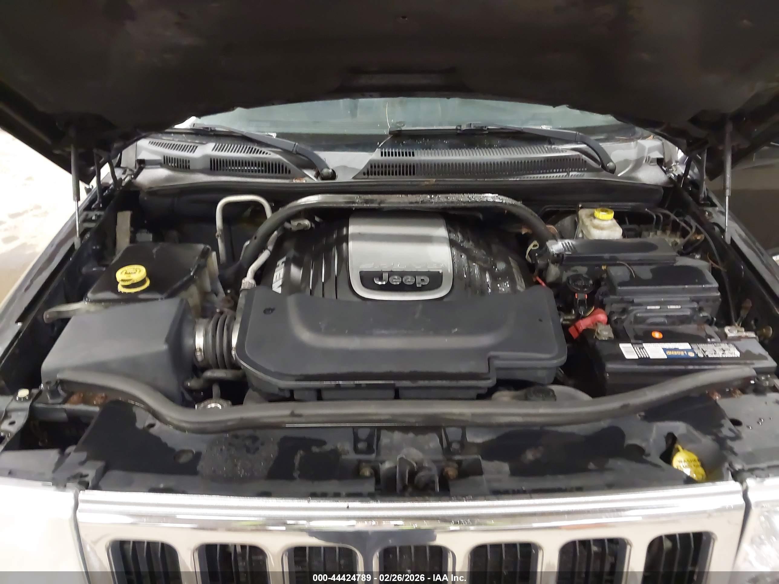 JEEP COMMANDER image 10