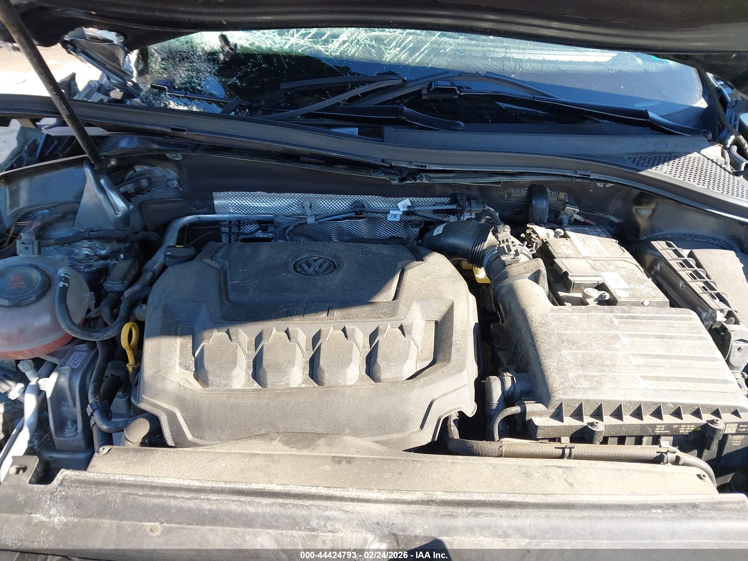 VOLKSWAGEN TIGUAN image 10