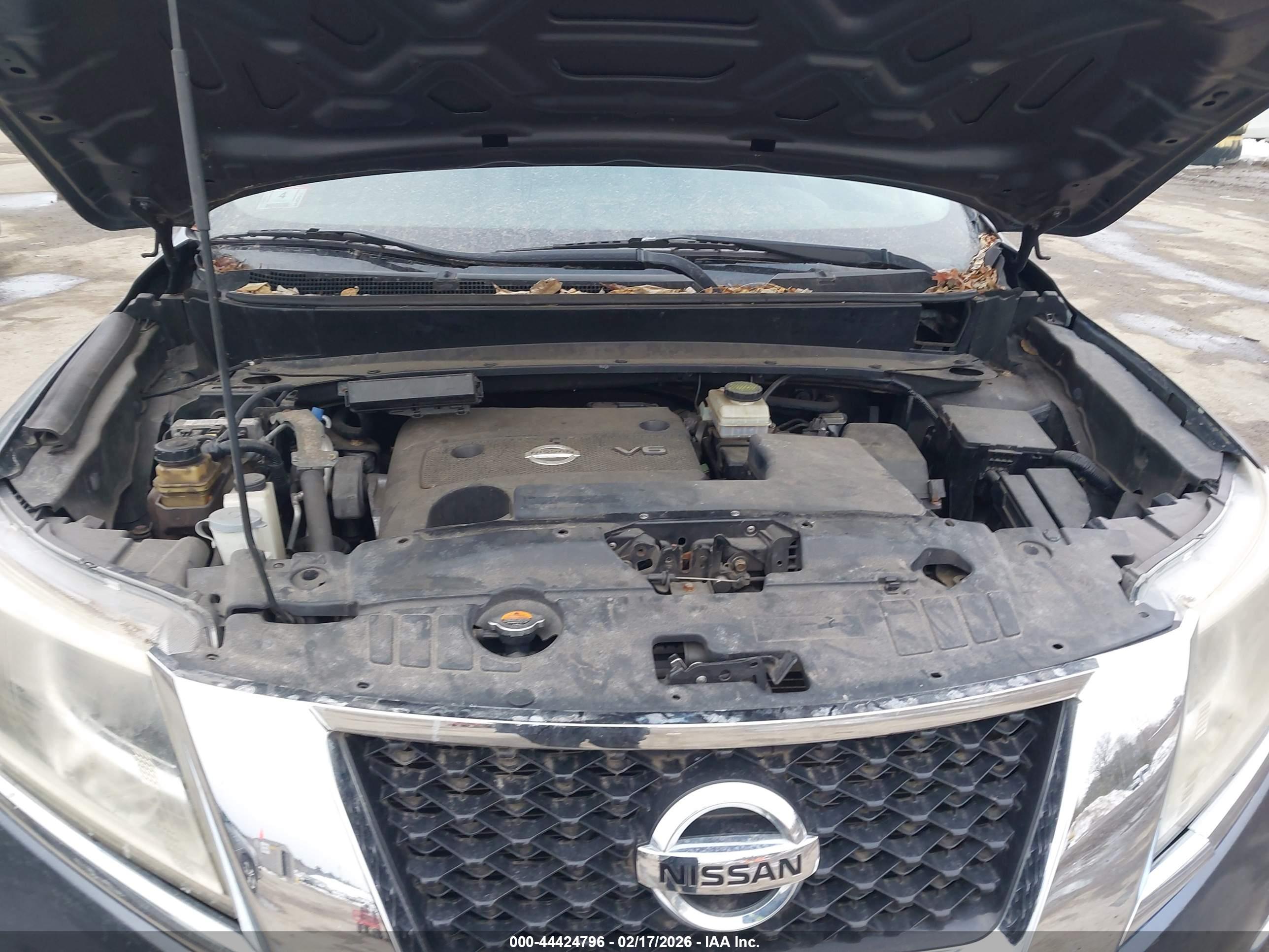 NISSAN PATHFINDER image 10