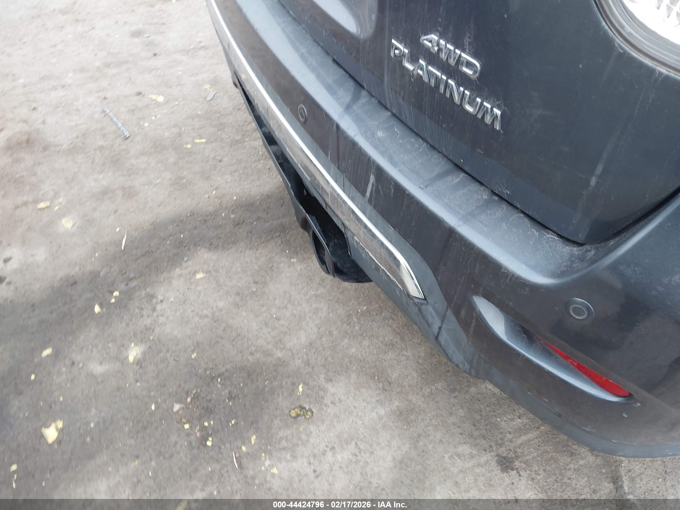 NISSAN PATHFINDER image 6