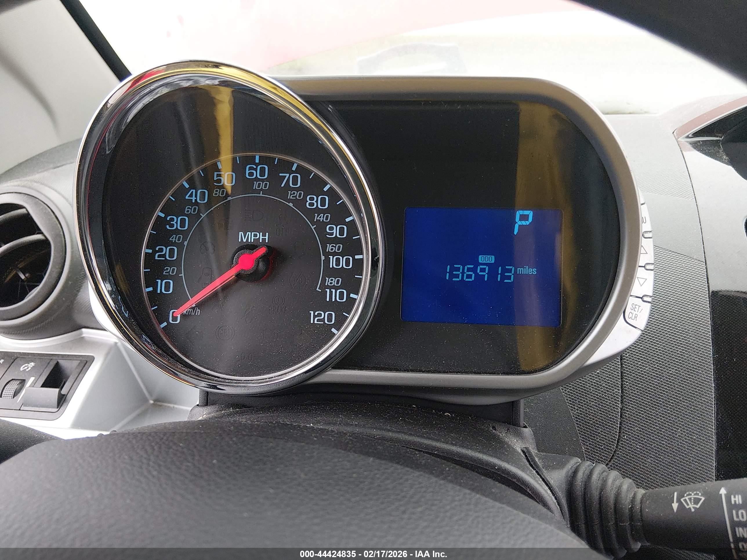 CHEVROLET SPARK image 7