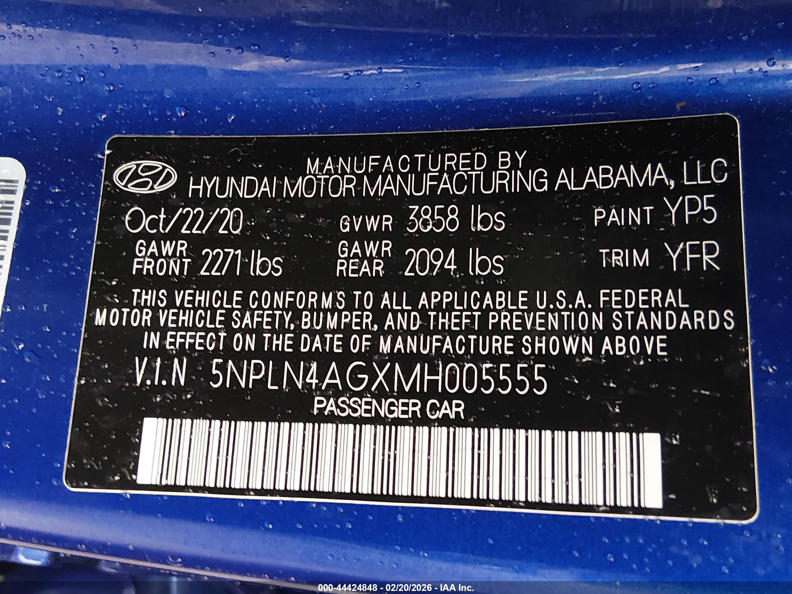 HYUNDAI ELANTRA image 9