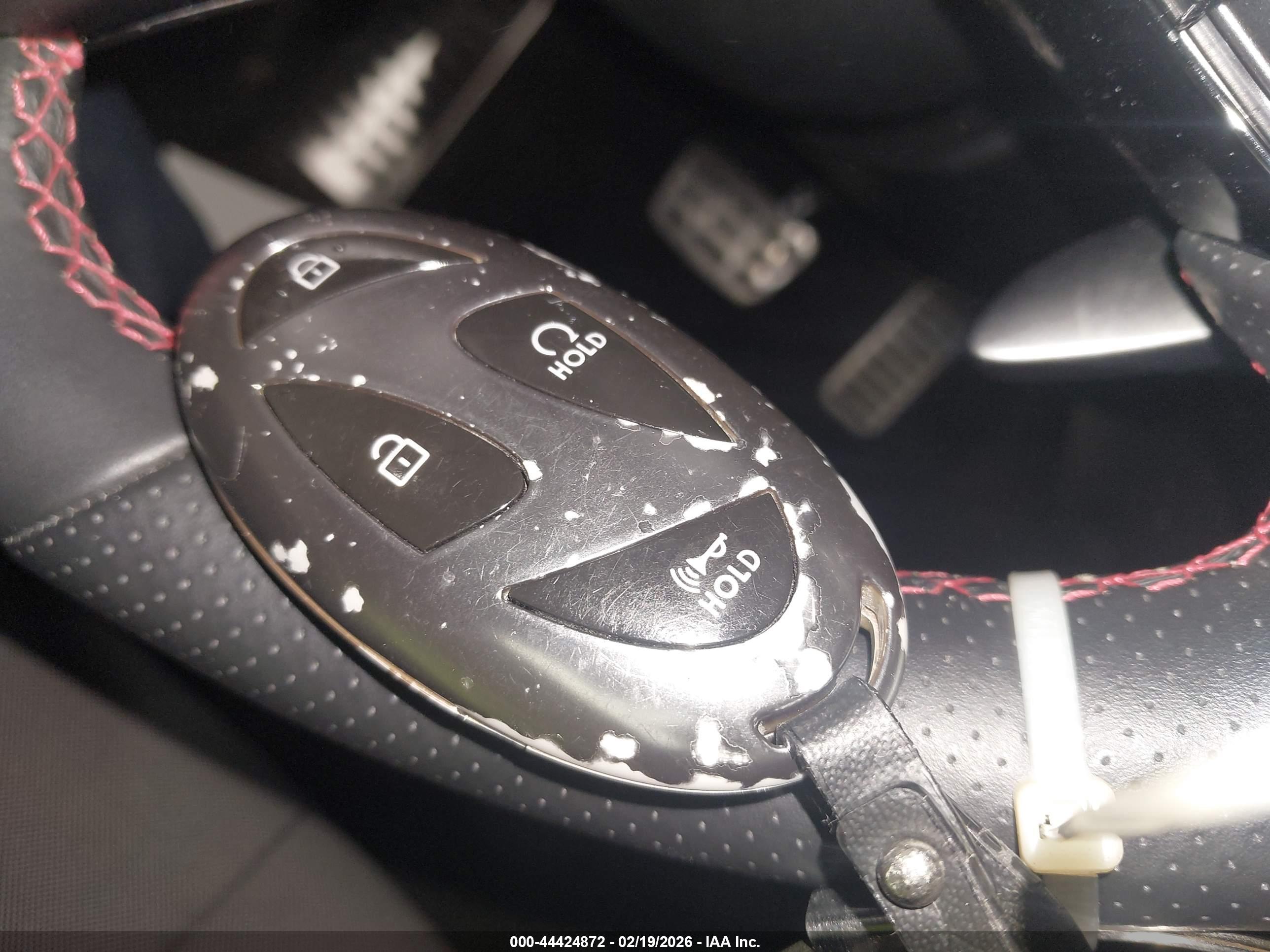 HYUNDAI ELANTRA image 11